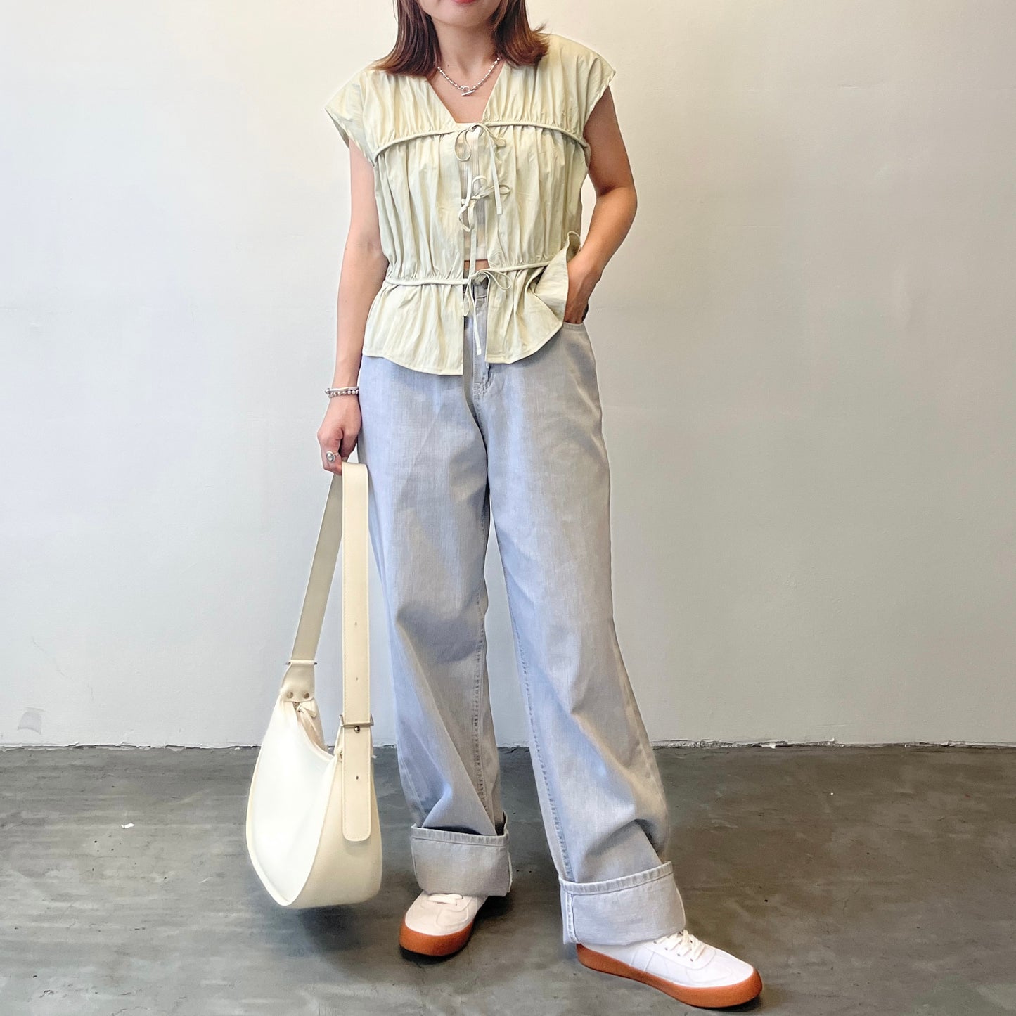 TP180- Three Ribbons Vest / Cardigan | White | Green | Black