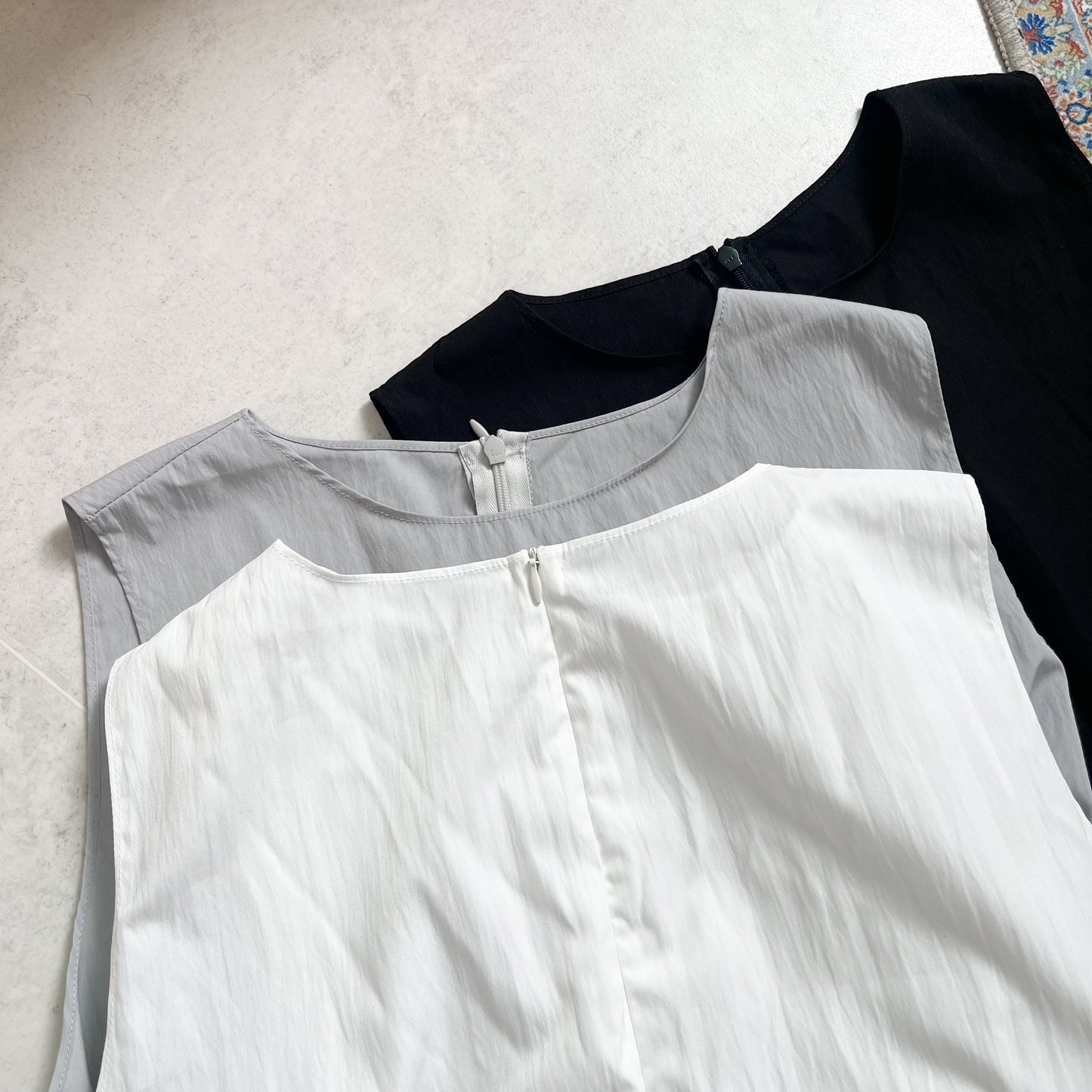 TP480- Ruffle邊長背心 | White | Grey | Black