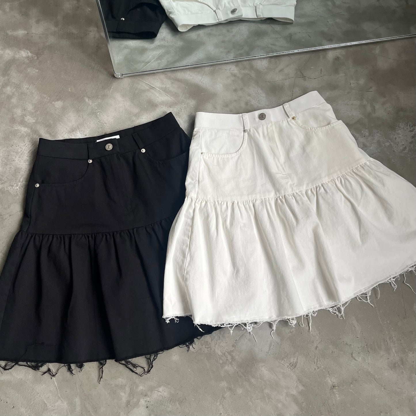 SK70- Ripped Hem Soso Short Skirt | White | Beige | Black ( S / M )