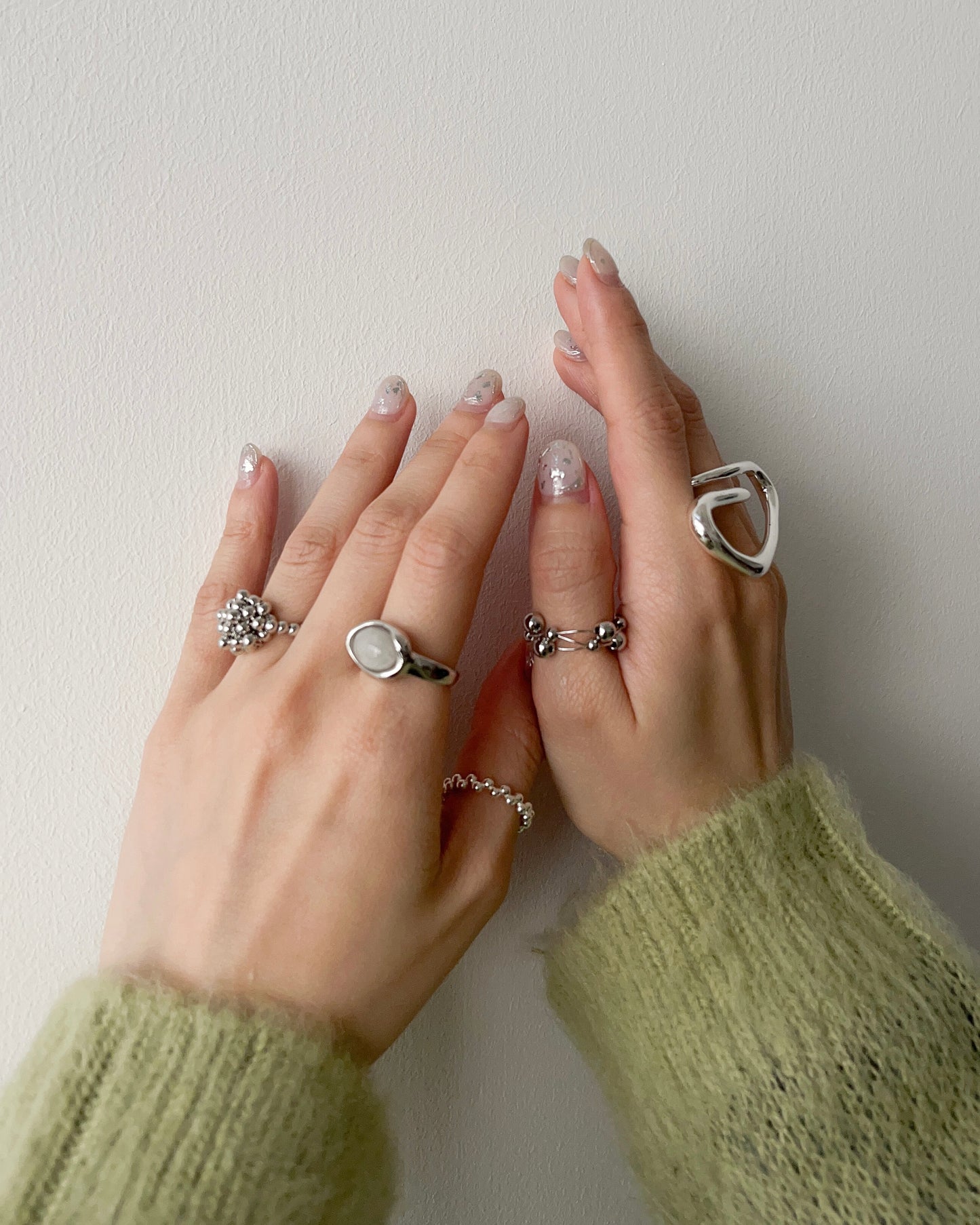 AC197- Vintage Stone Ring | Clean | Grey