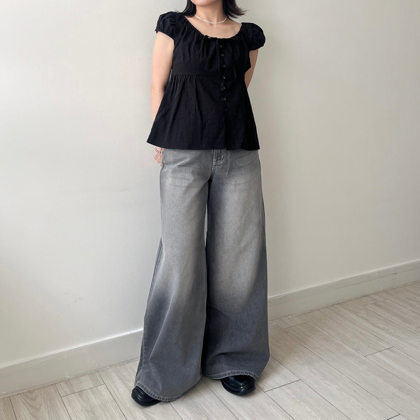 PT92- Wide Leg Grey Jeans ( S / M )