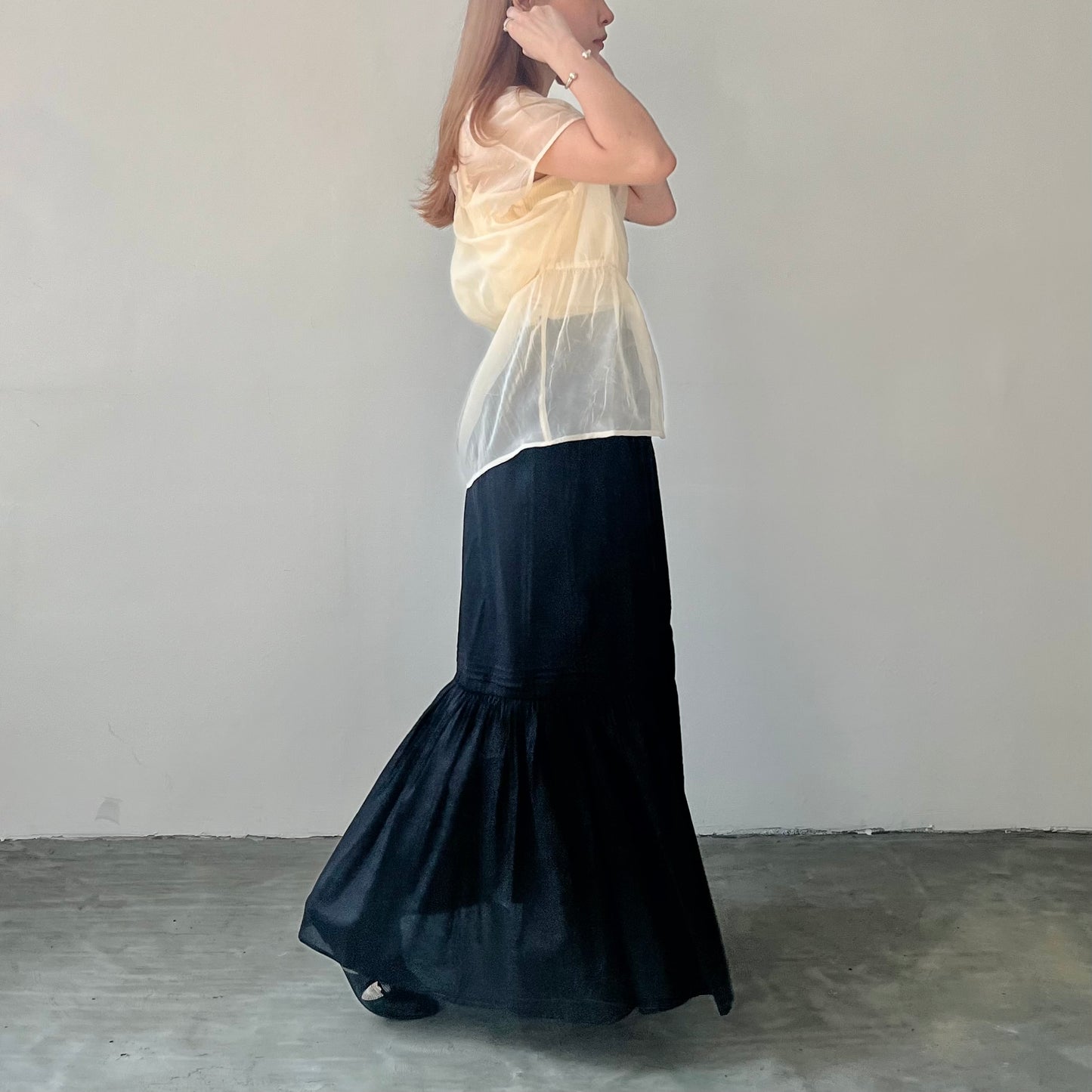 SK31- Cotton Flare Skirt | White | Black