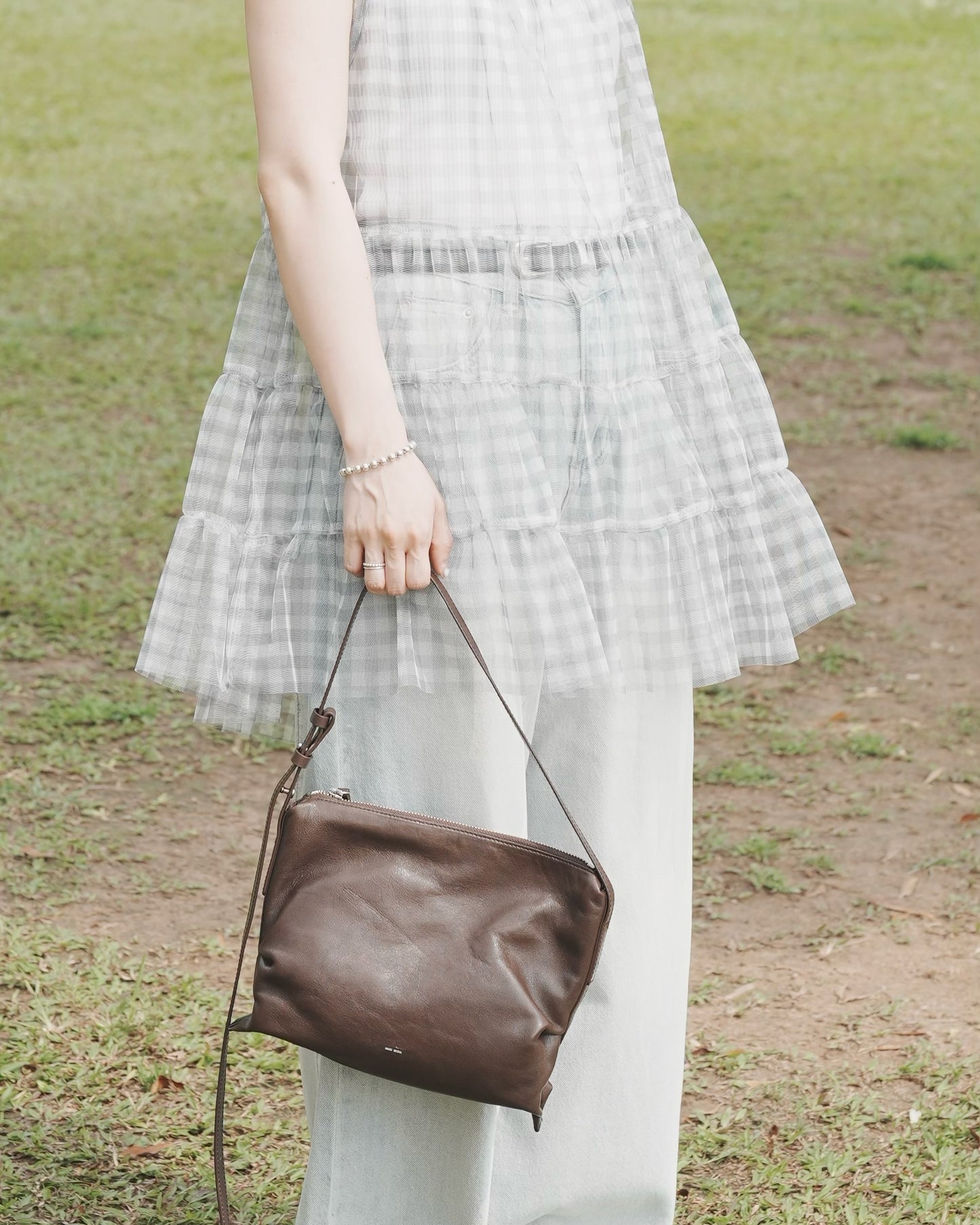 BG42- 2 way hand bag (羊皮)