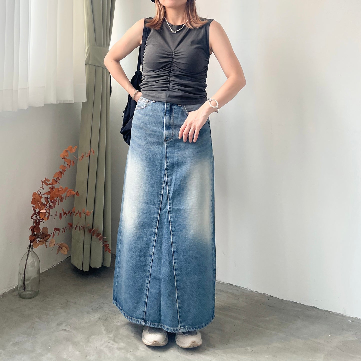 SK41- Straight Line Denim Skirt | Navy | Black