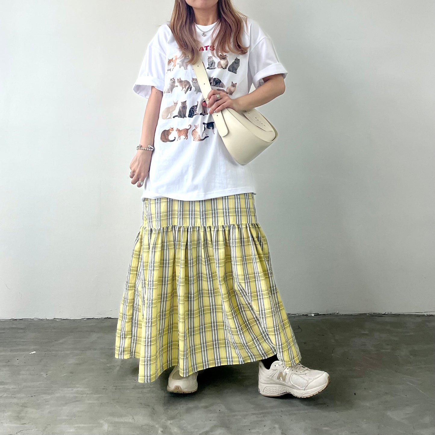 TP166- Cat Over Size Tee | White | Black