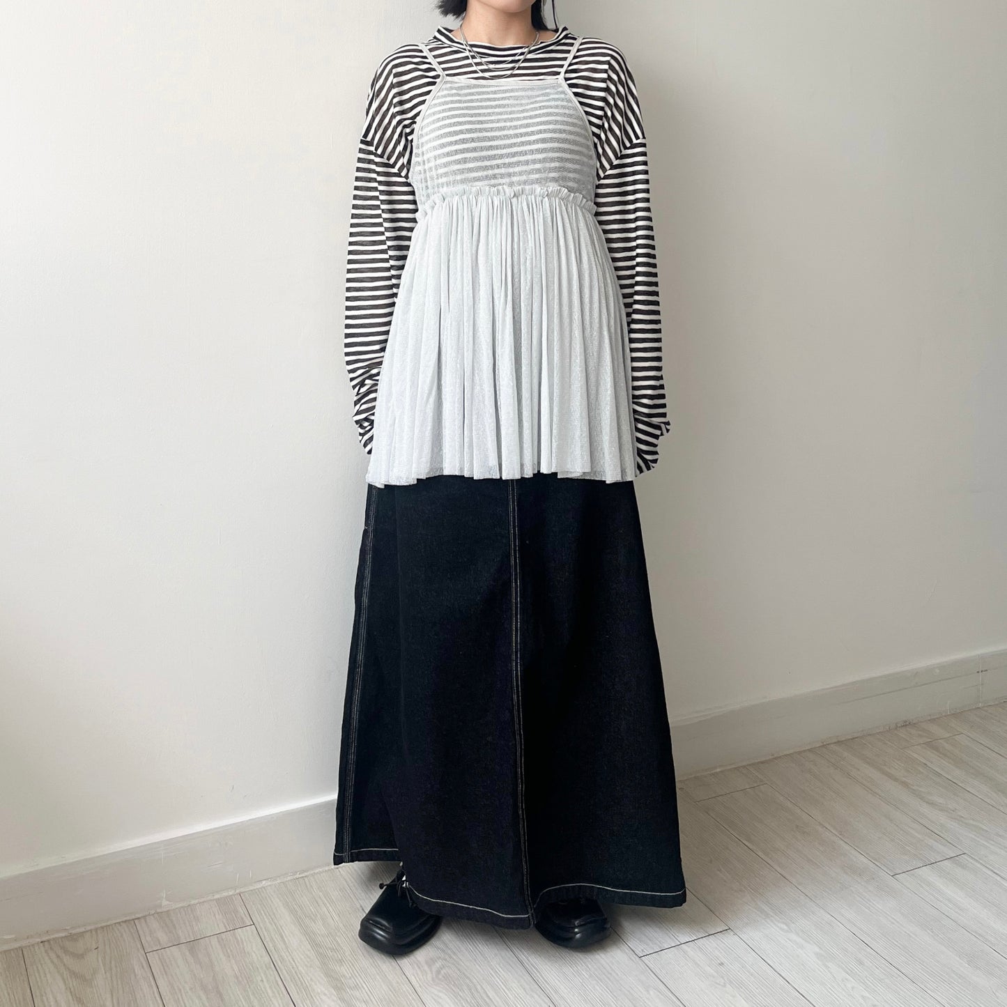 TP460- Stripe Sheer Knit Pullover | Navy | Black