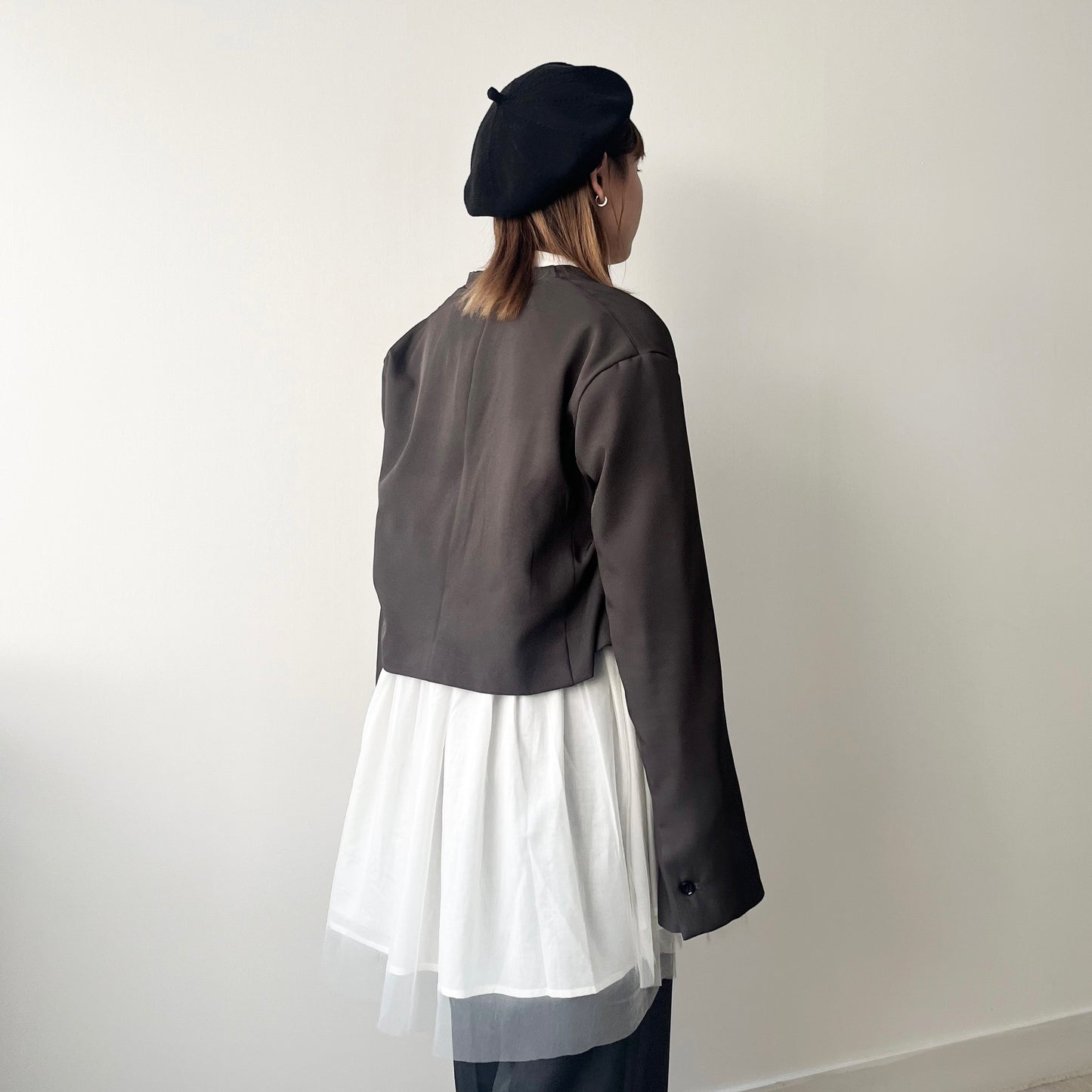 JK20- Collarless Short Jacket | Grey | Black