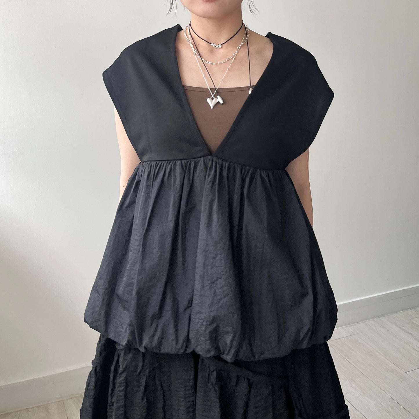 TP633- Balloon Vest Top | Ivory | Charcoal | Black