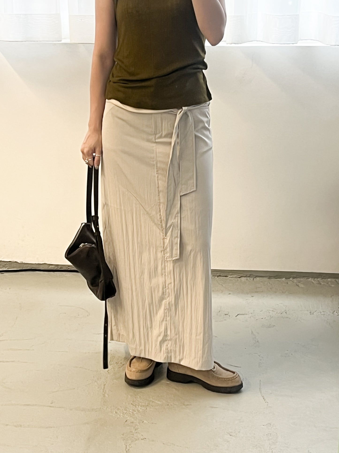 SK127- Stright Belt Skirt | Beige | Black ( S / M )