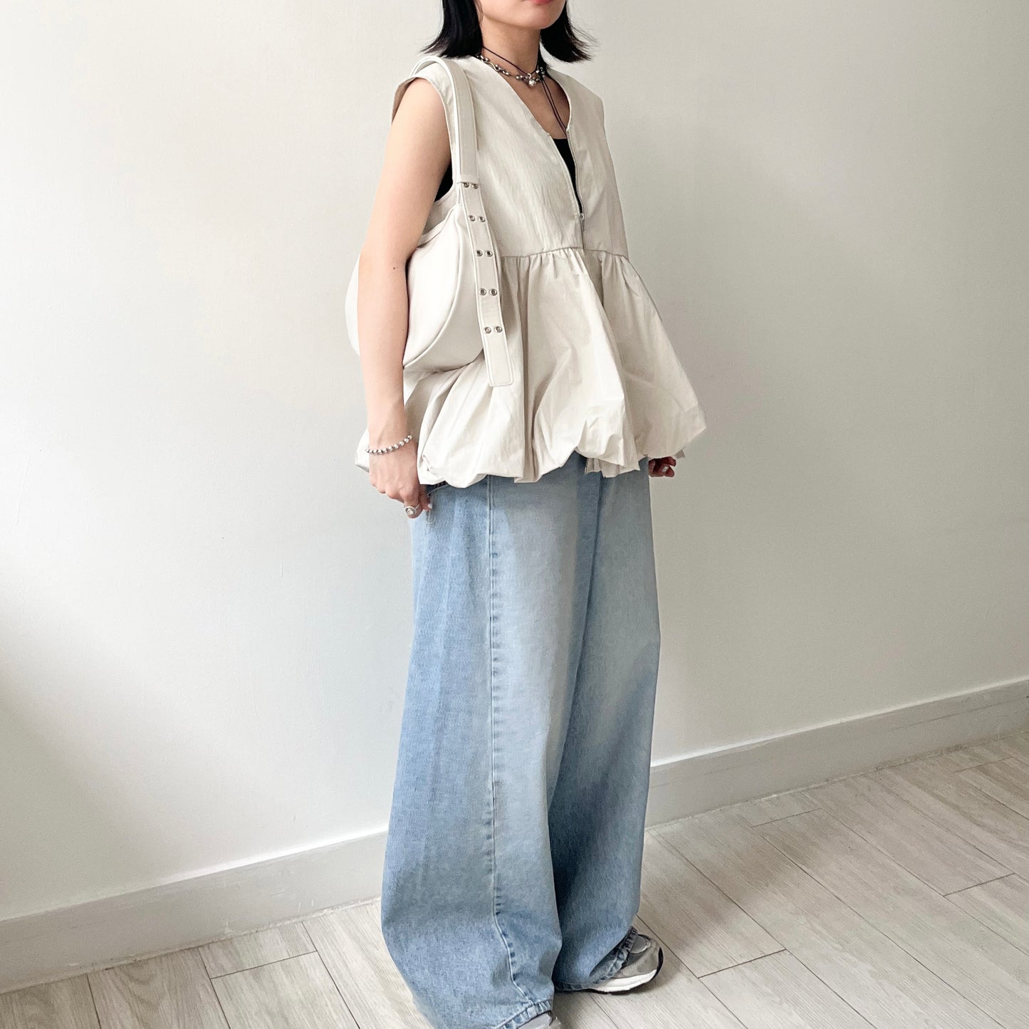 TP489- Double Zip Taffeta Vest | Ivory | Black