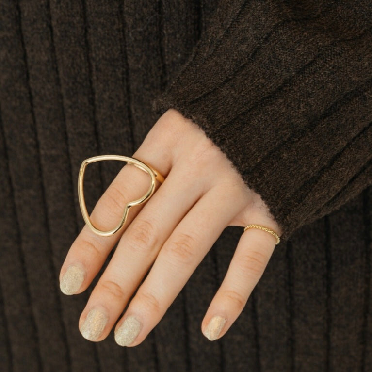 ๐ฏ๐ต<๐ญ๐ก๐๐๐ญ๐ซ๐ ๐ฉ๐ซ๐จ๐๐ฎ๐๐ญ> Heart Ring | Earrings
