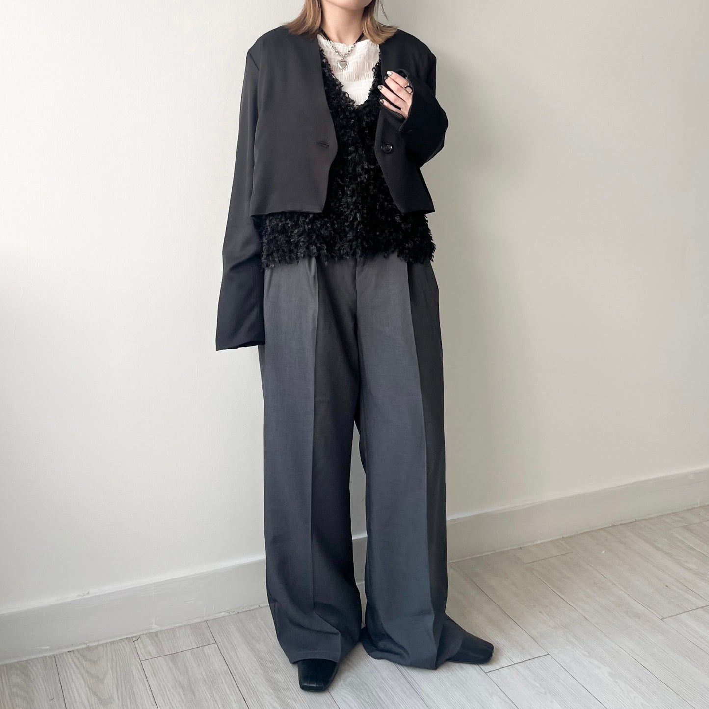 JK20- Collarless Short Jacket | Grey | Black