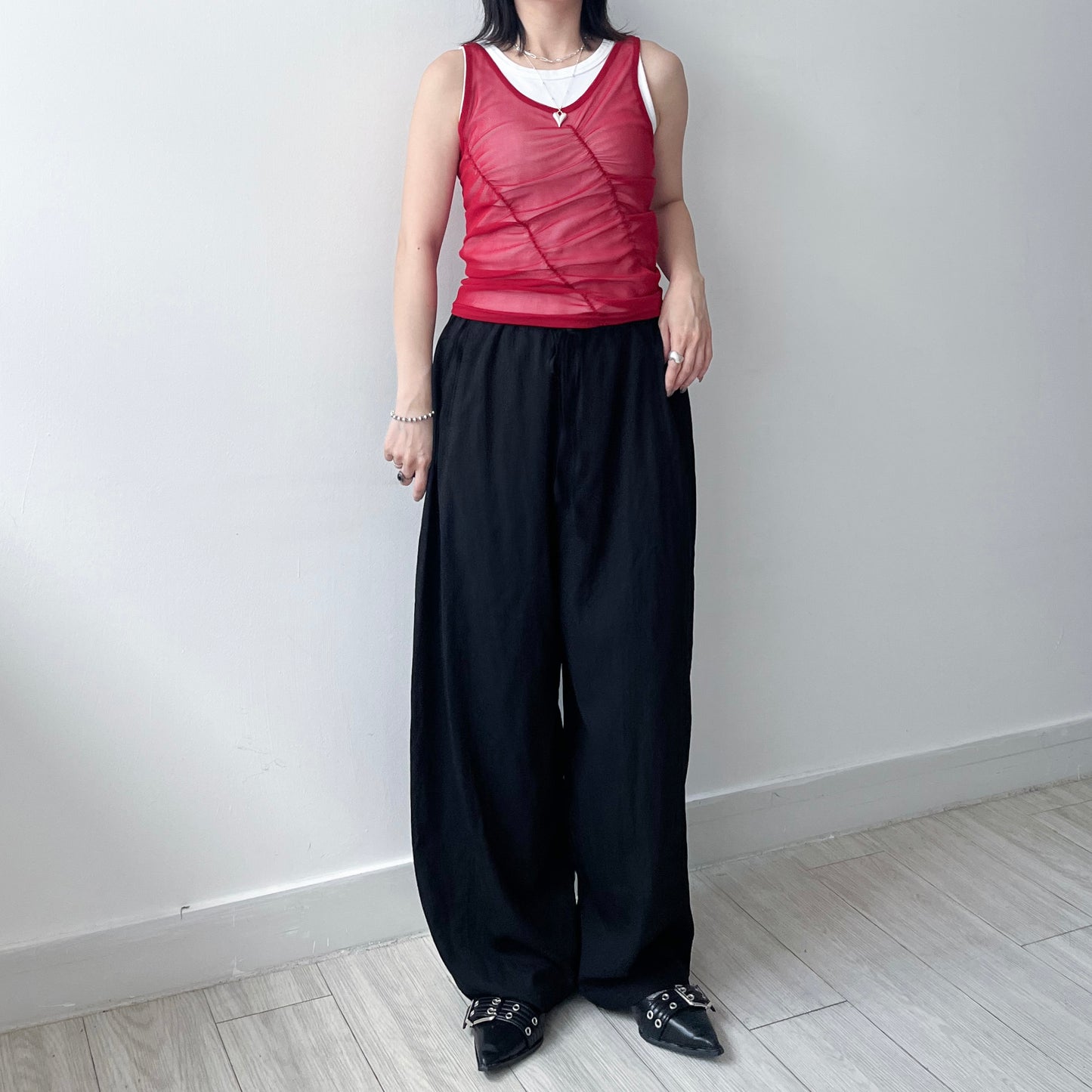 TP645- 斜Cut See-thought Vest Top | White | Red | Grey