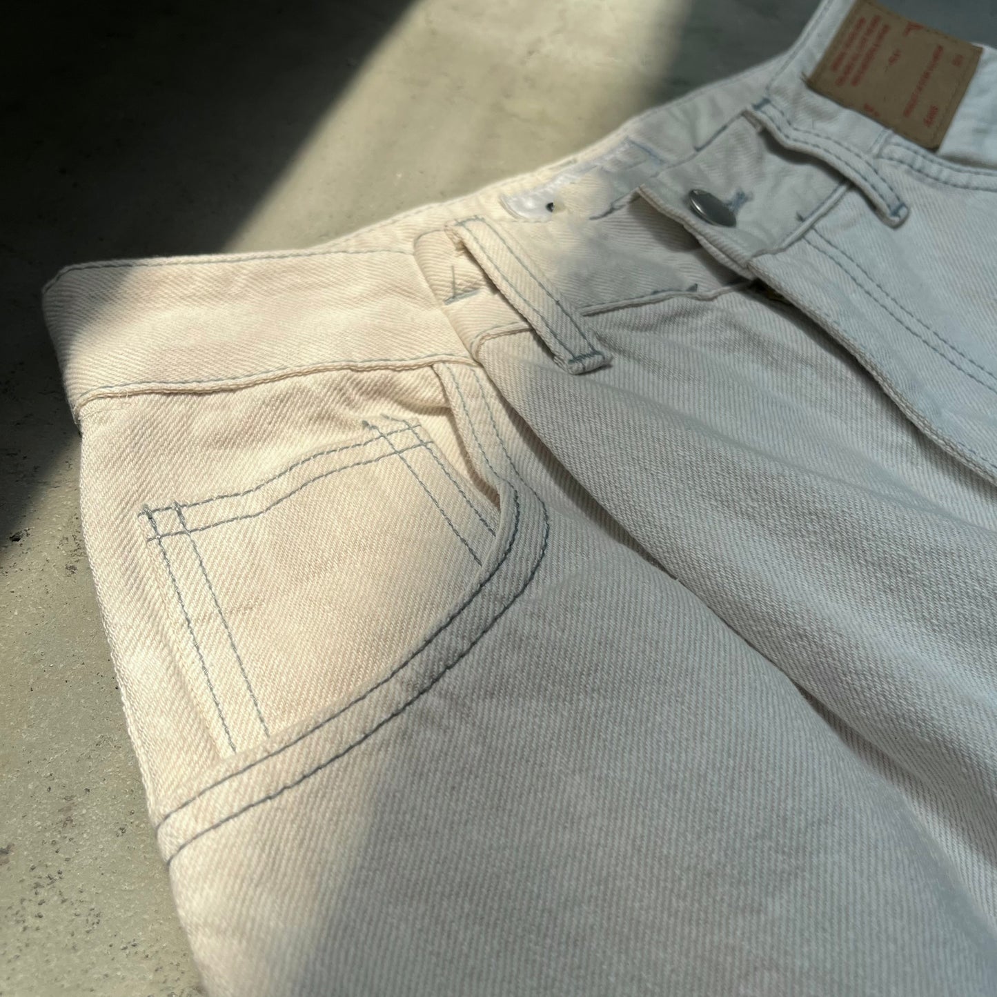 PT31- Linen Outline Beautiful Pants