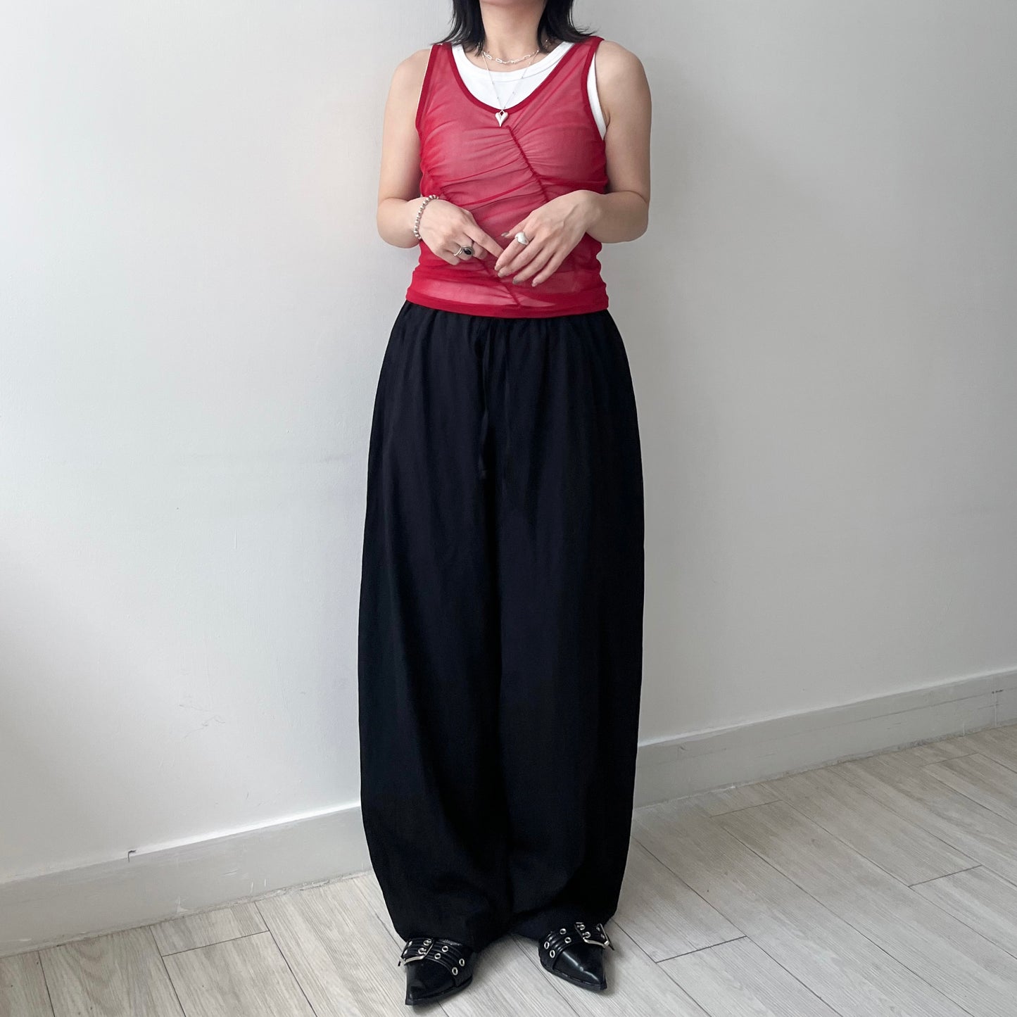 TP645- 斜Cut See-thought Vest Top | White | Red | Grey