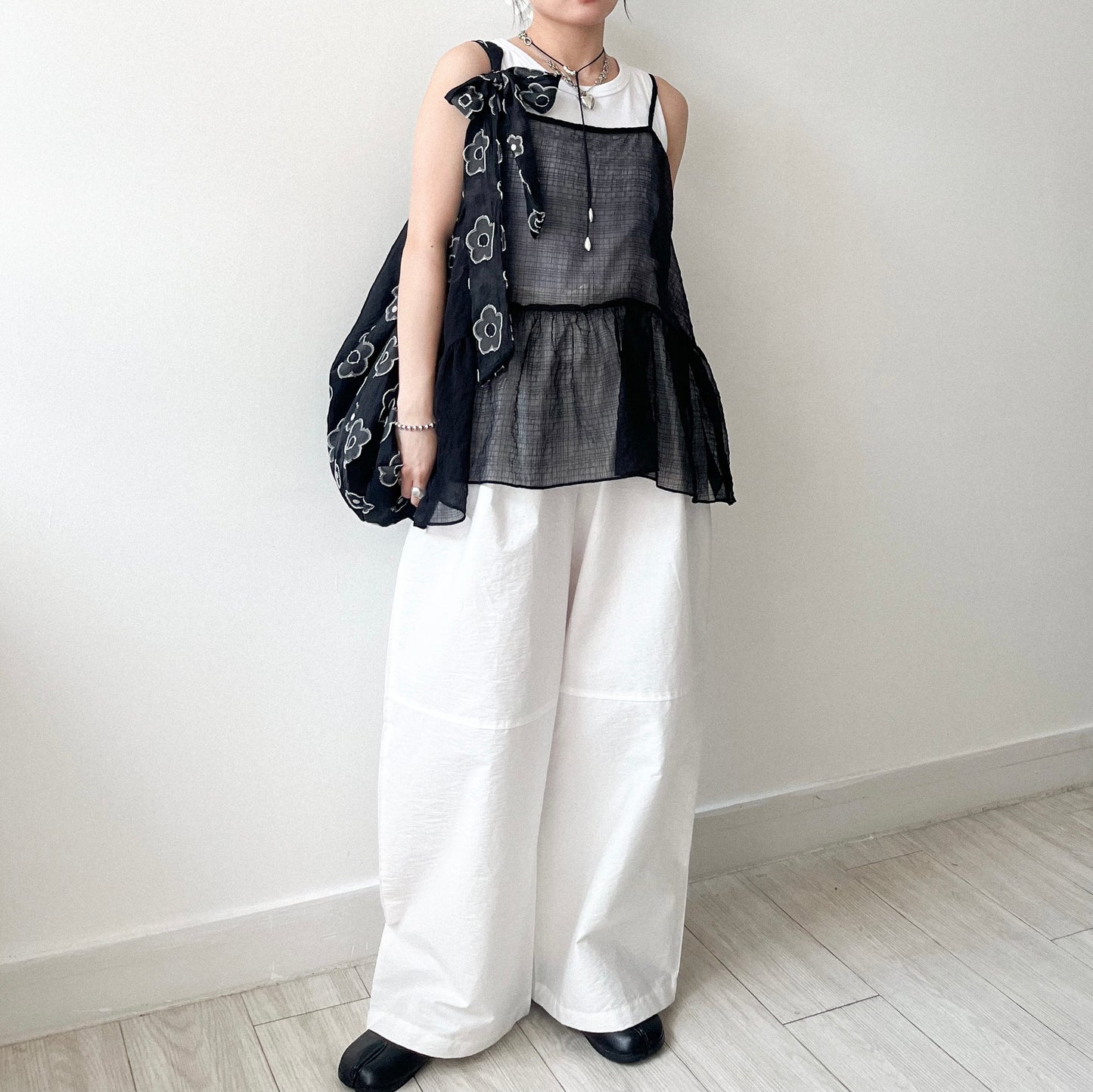 TP641- See-though Checked Vest | White | Blue | Black