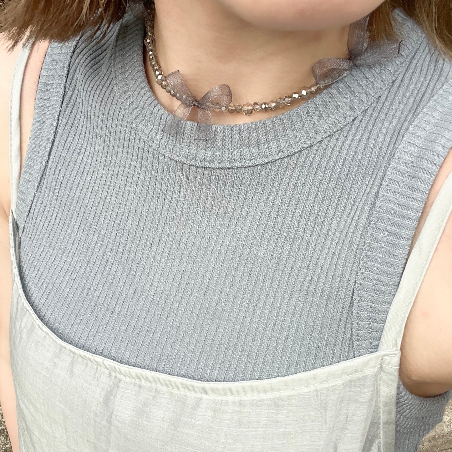AC128- Three Silk Ribbon Necklace | White | Grey