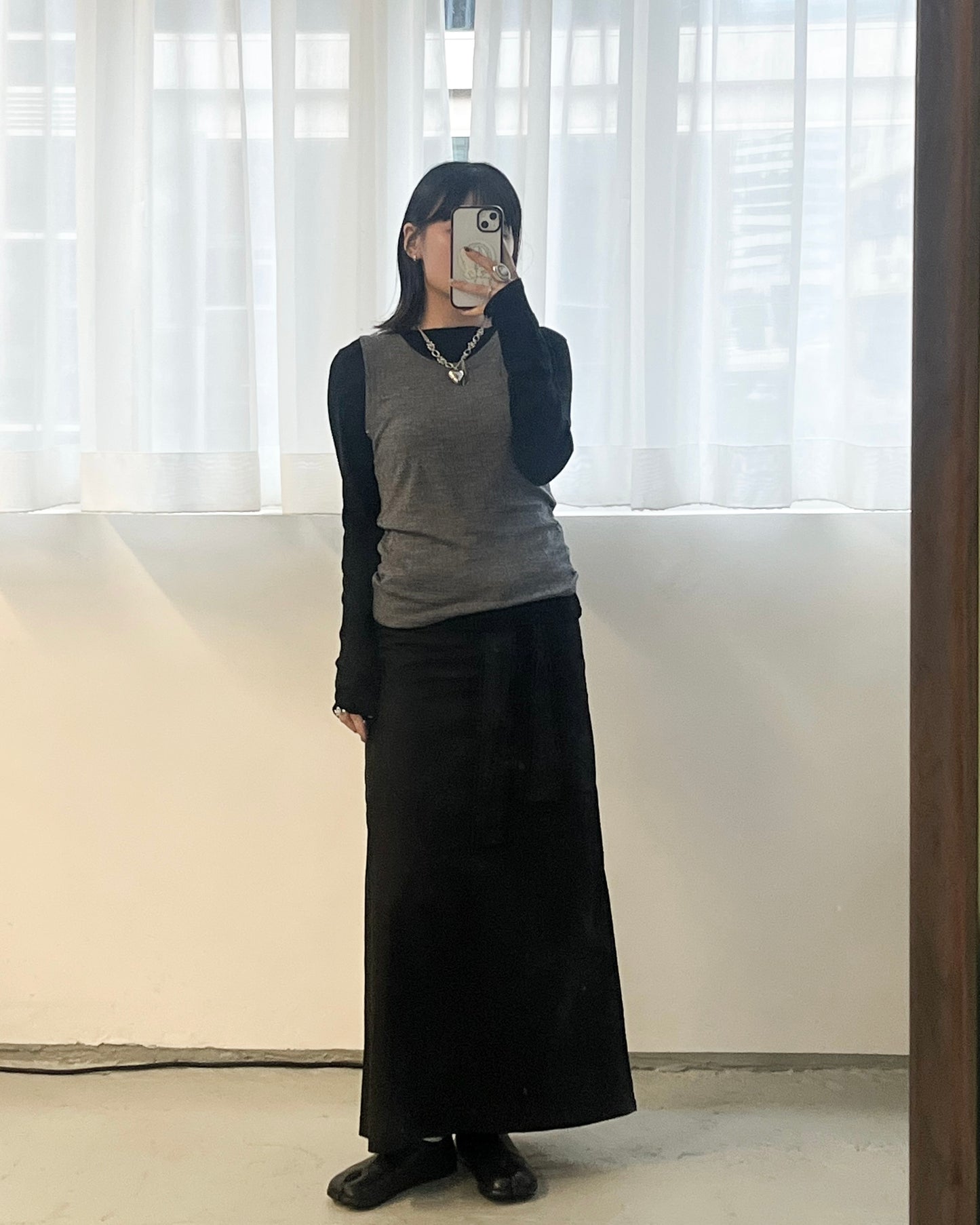 SK127- Stright Belt Skirt | Beige | Black ( S / M )