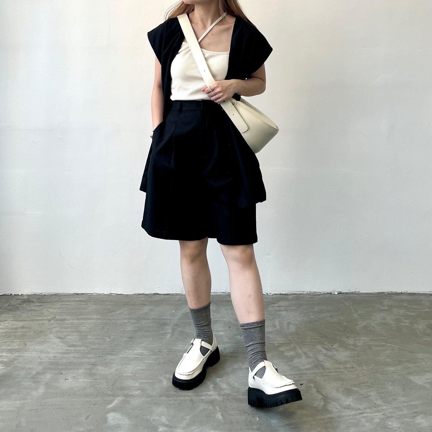 PT29- Short Linen Pants | Ivory | Beige | Black