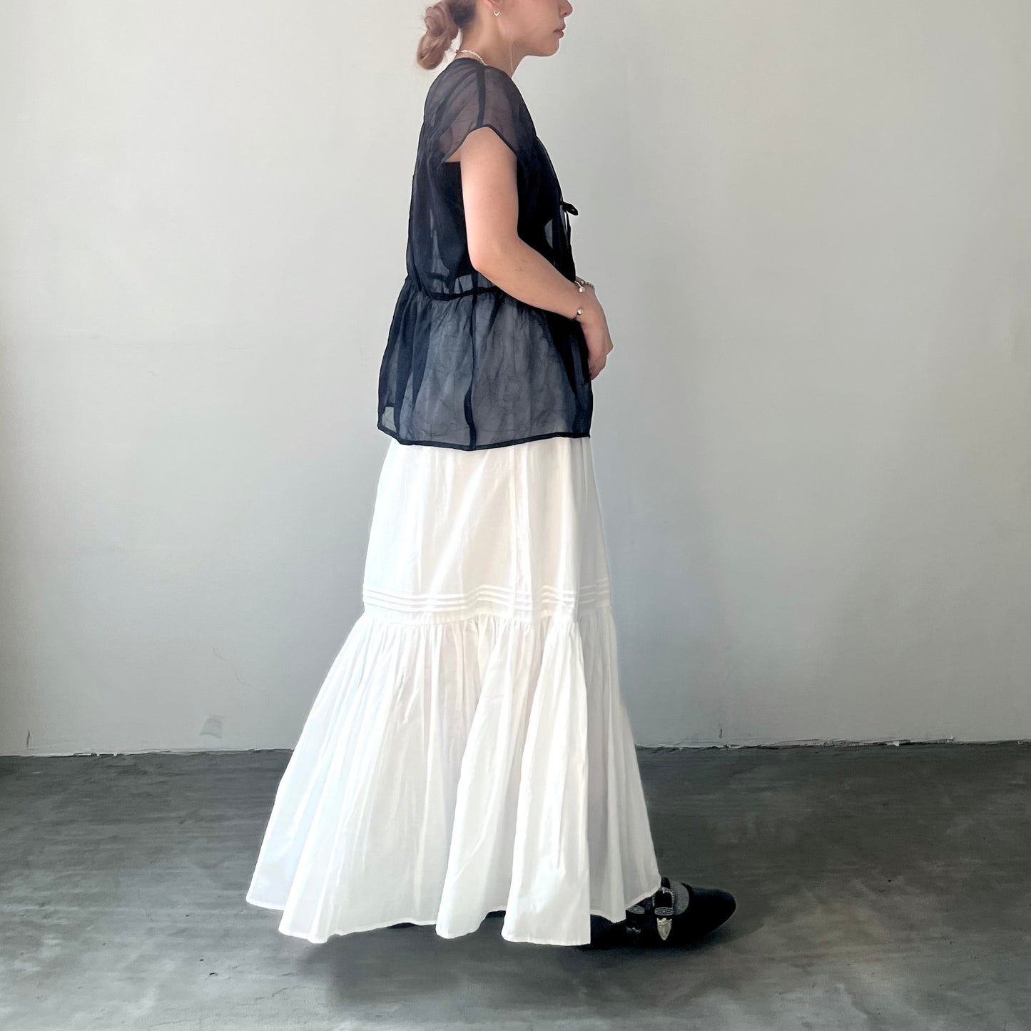 SK31- Cotton Flare Skirt | White | Black