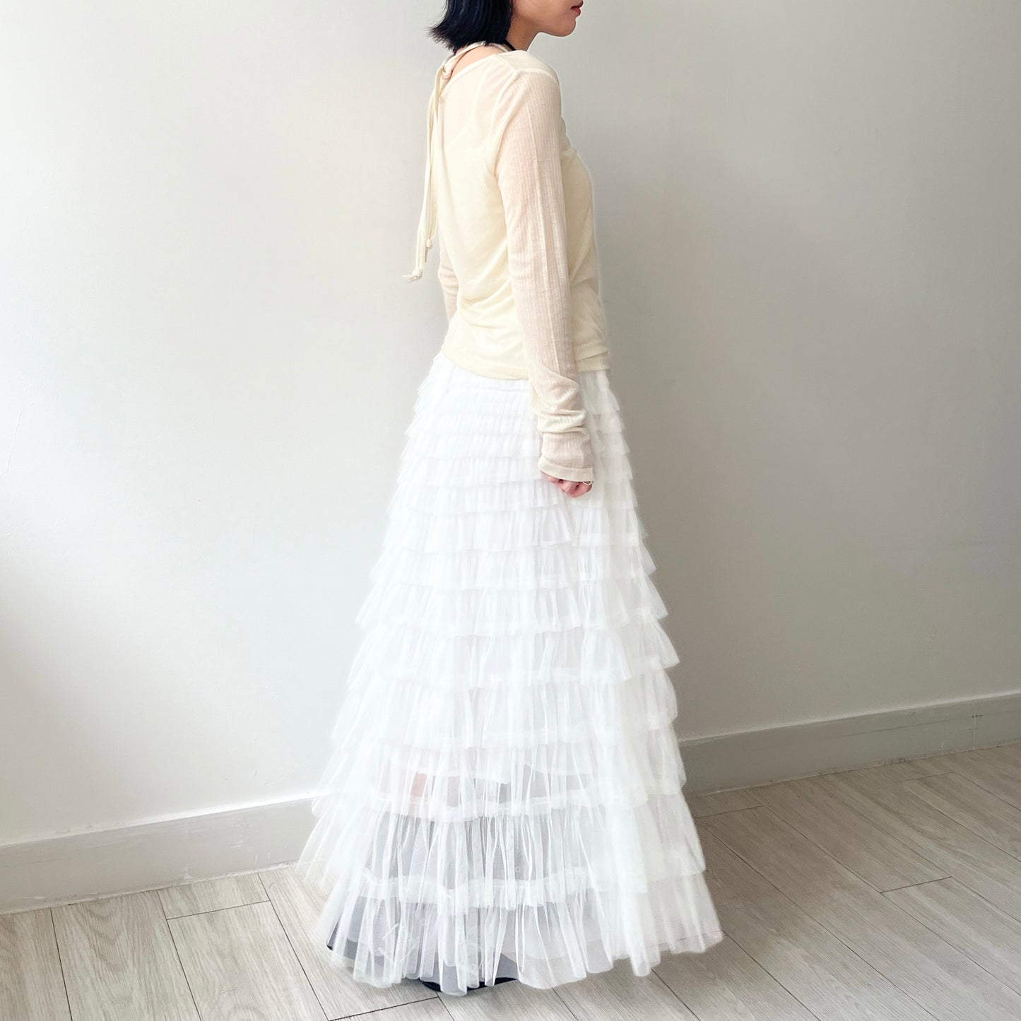 SK107- Mesh Skirt | White | Black