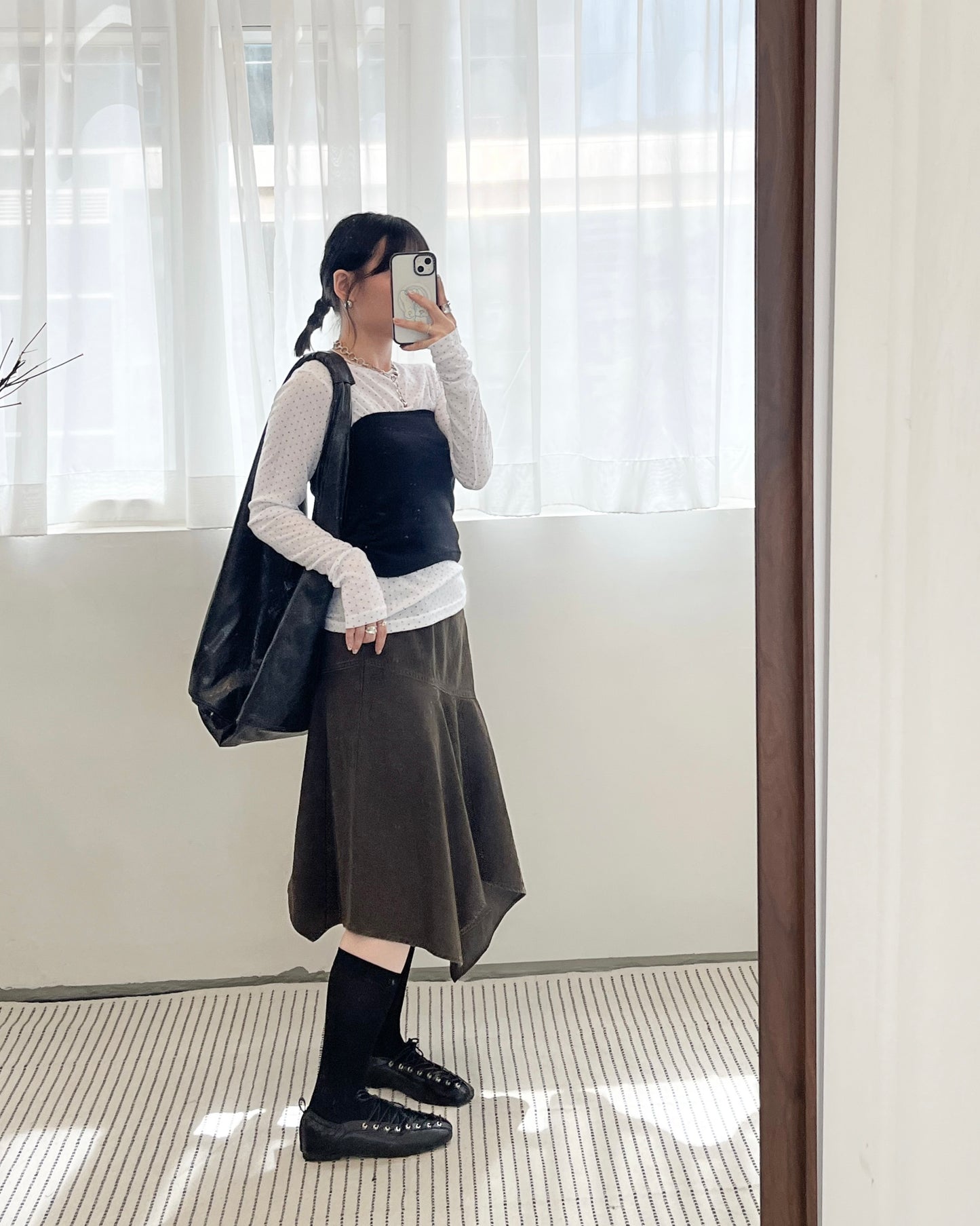 TP672- Small Dot Top | White | Black