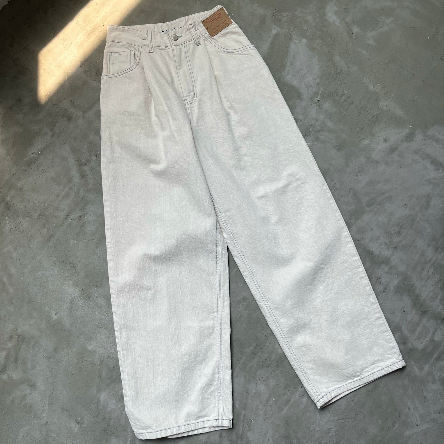 PT31- Linen Outline Beautiful Pants