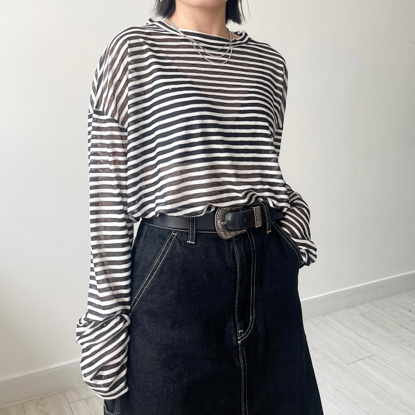 TP460- Stripe Sheer Knit Pullover | Navy | Black