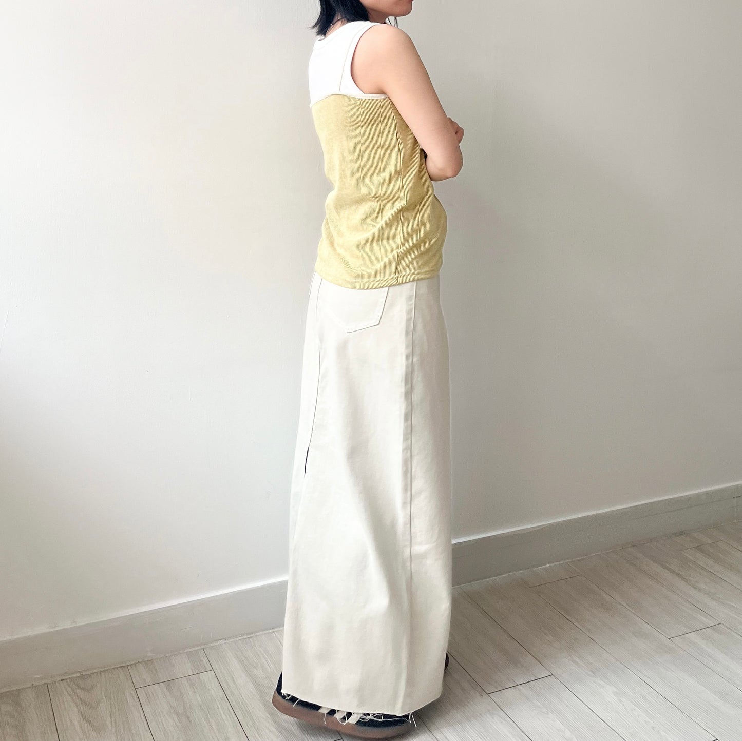 SK110- 直身牛仔裙 with Belt | Beige | Navy ( S / M )
