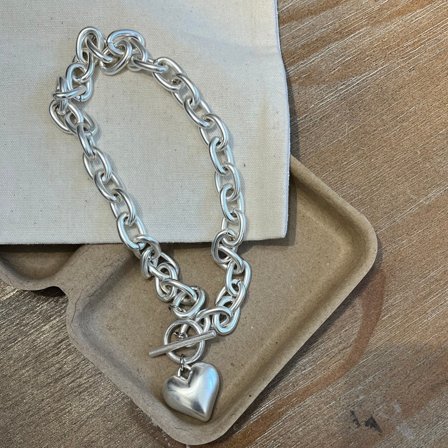 AC198- Big Chain Heart Necklace ( 有重量的 )