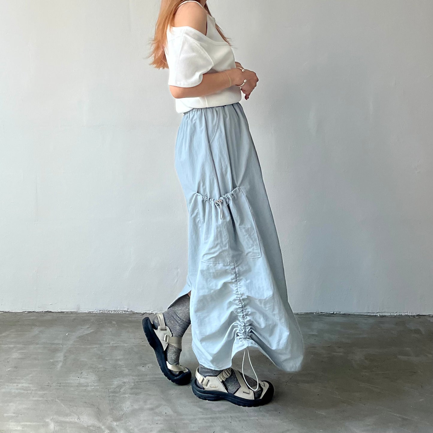 SK32- Two Drawstring Pocket Skirt | White | Blue | Black