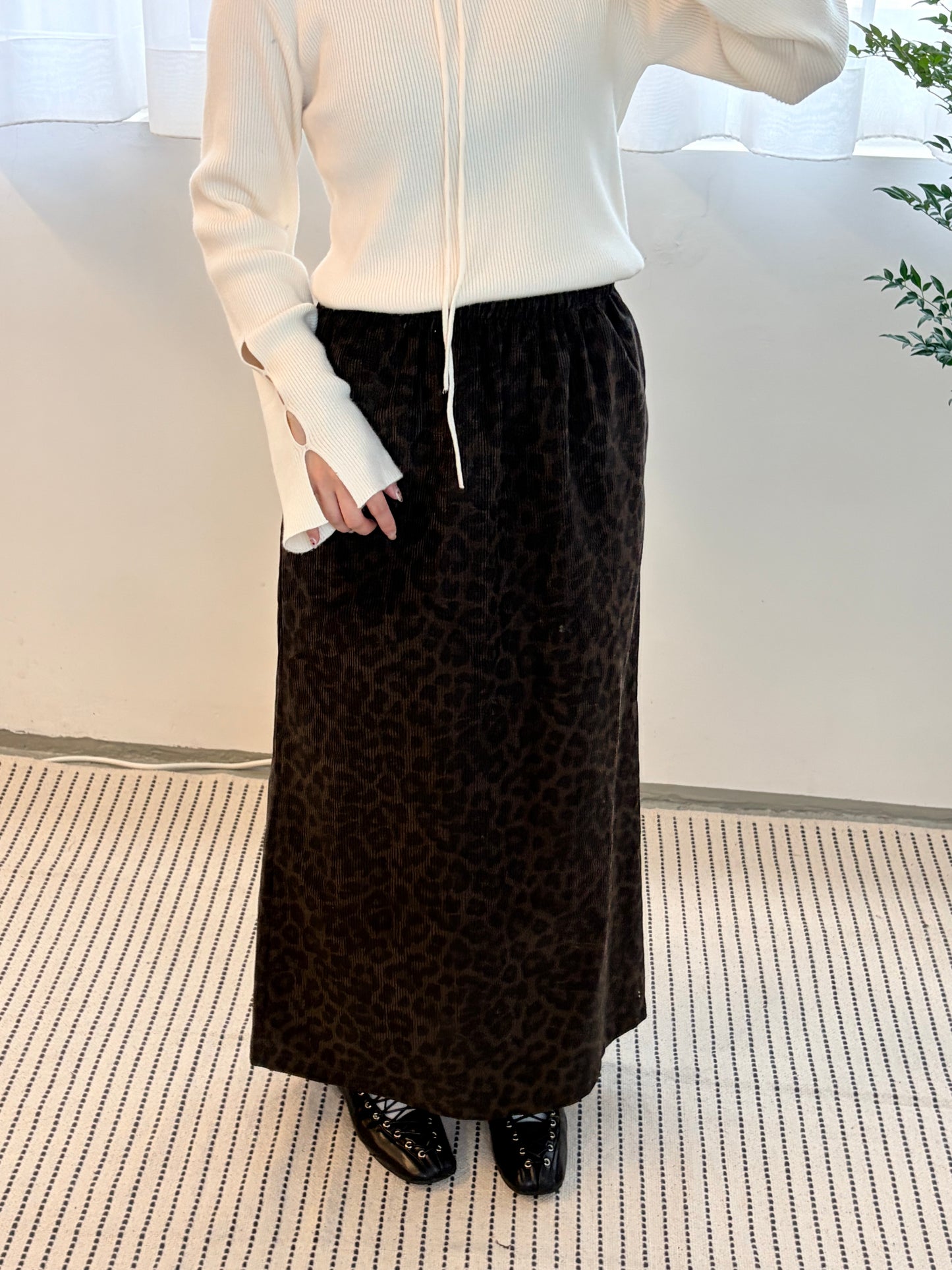 SK132- 薄燈芯絨Leopard Skirt