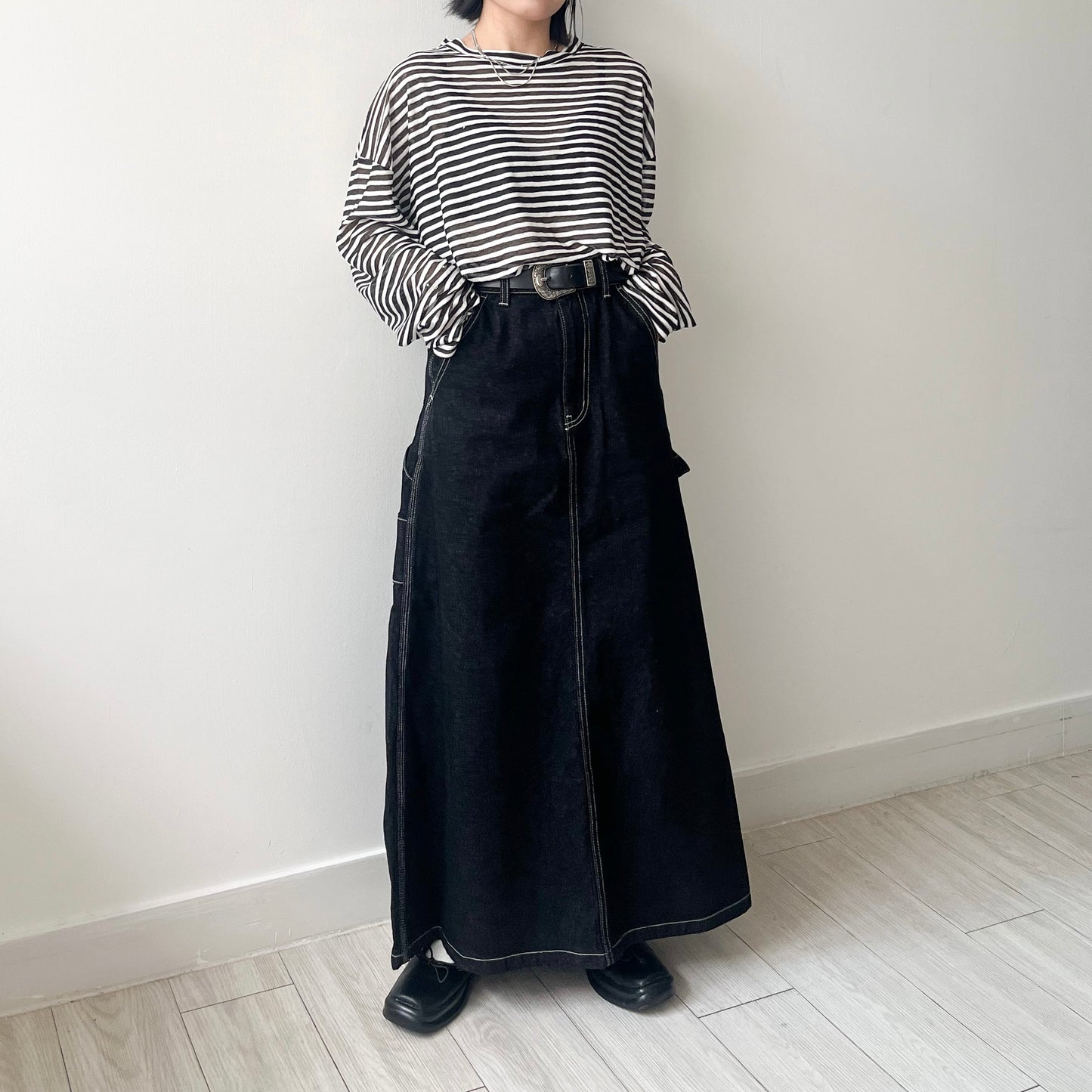 TP460- Stripe Sheer Knit Pullover | Navy | Black