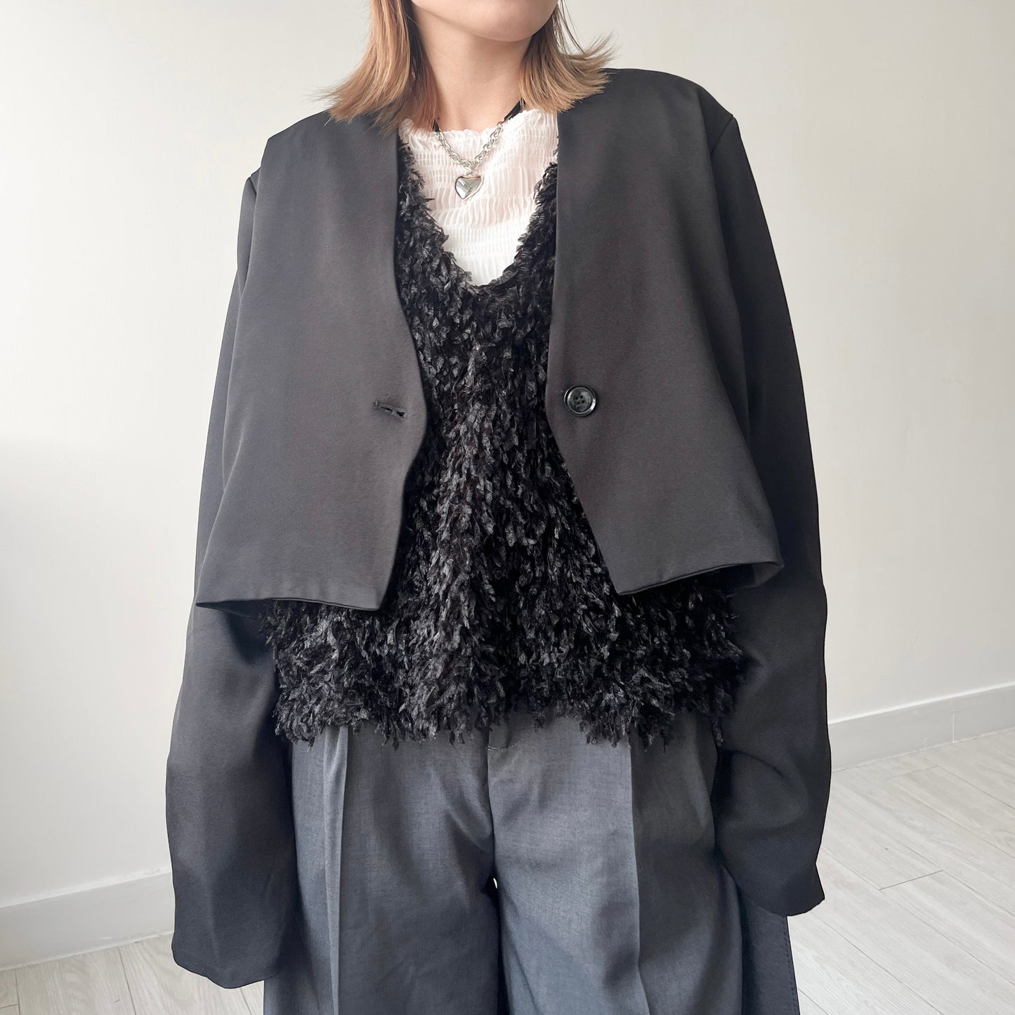 JK20- Collarless Short Jacket | Grey | Black