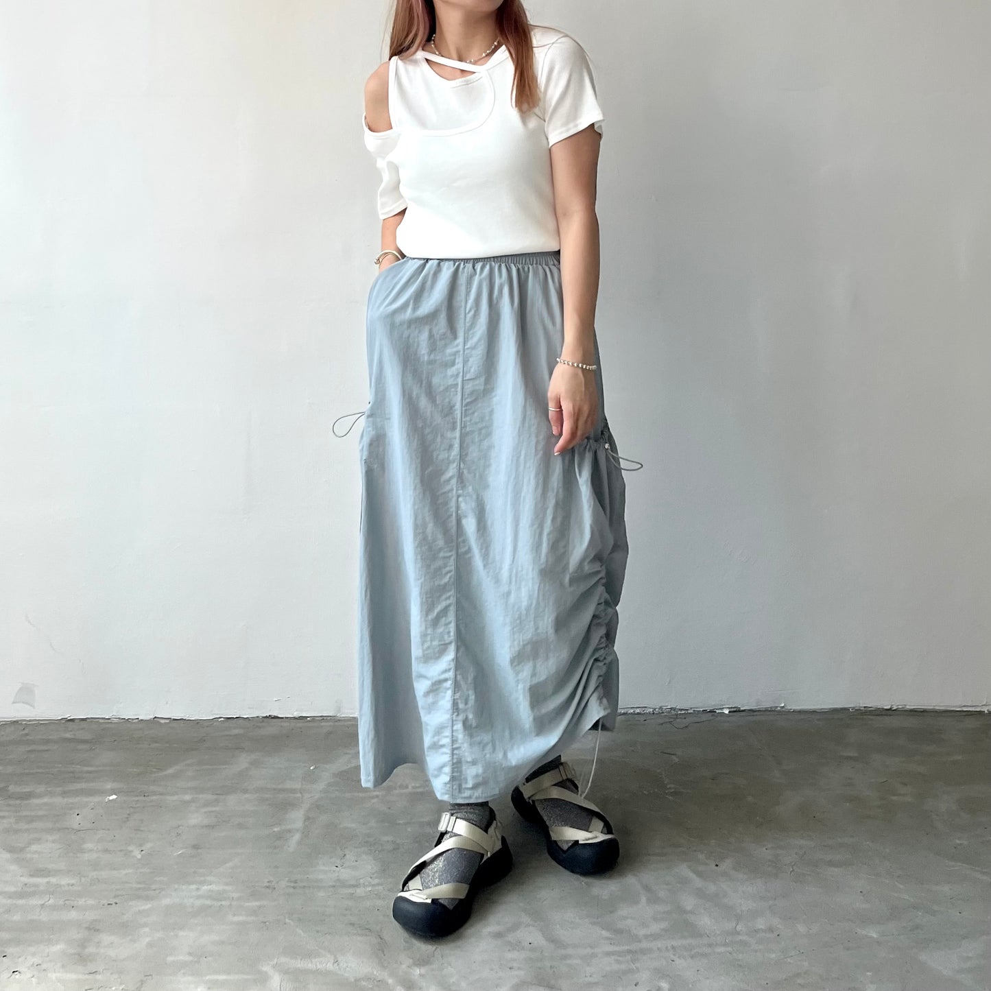 SK32- Two Drawstring Pocket Skirt | White | Blue | Black