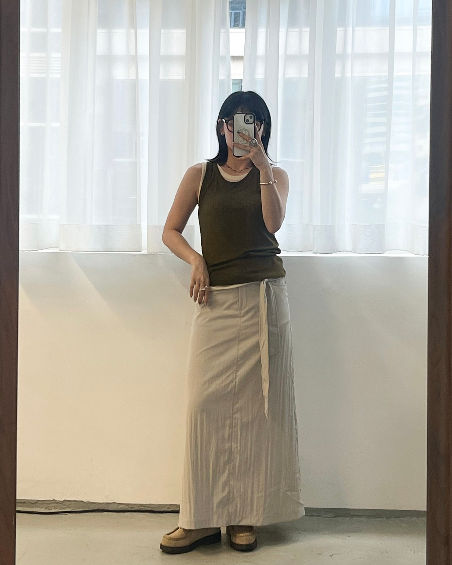 SK127- Stright Belt Skirt | Beige | Black ( S / M )