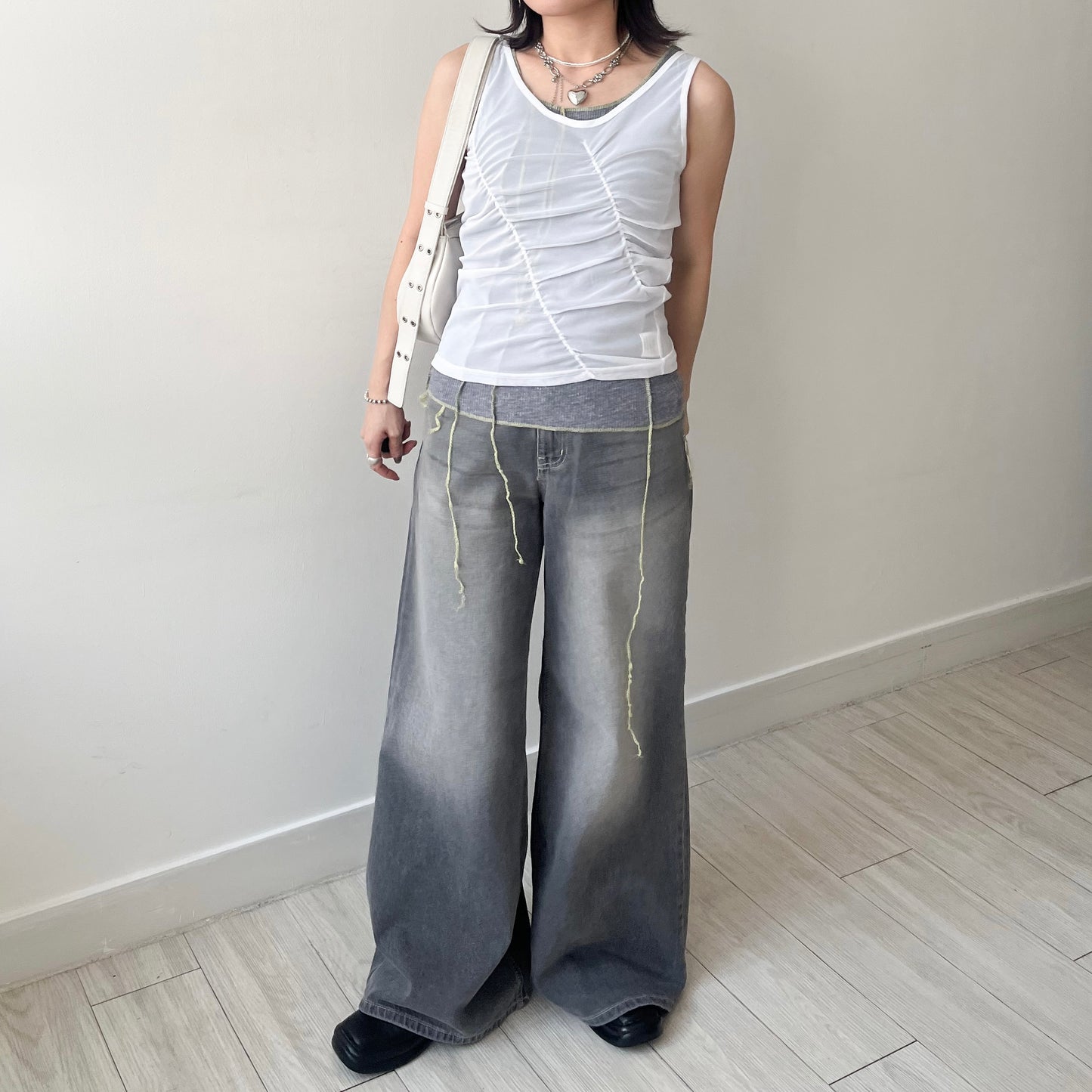 PT92- Wide Leg Grey Jeans ( S / M )