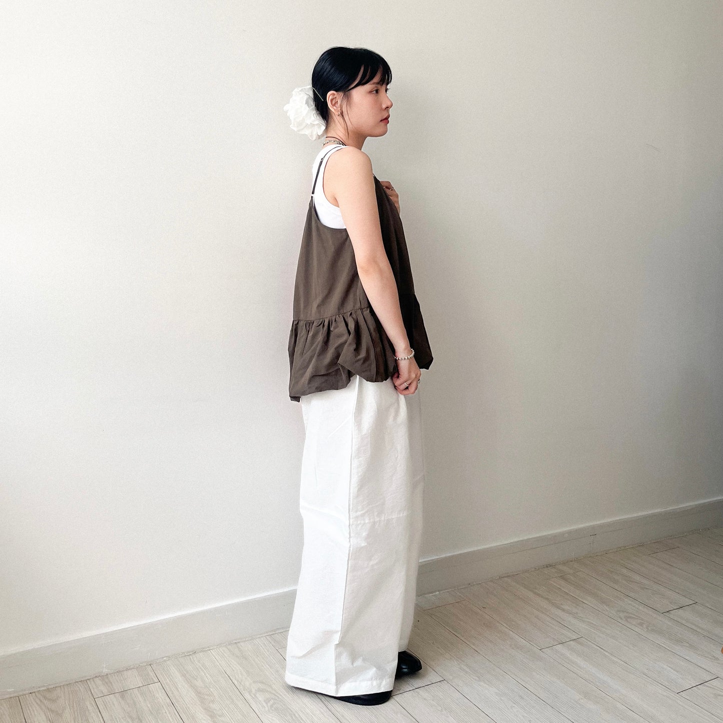 TP636- 斜Cut Balloon Vest | Brown