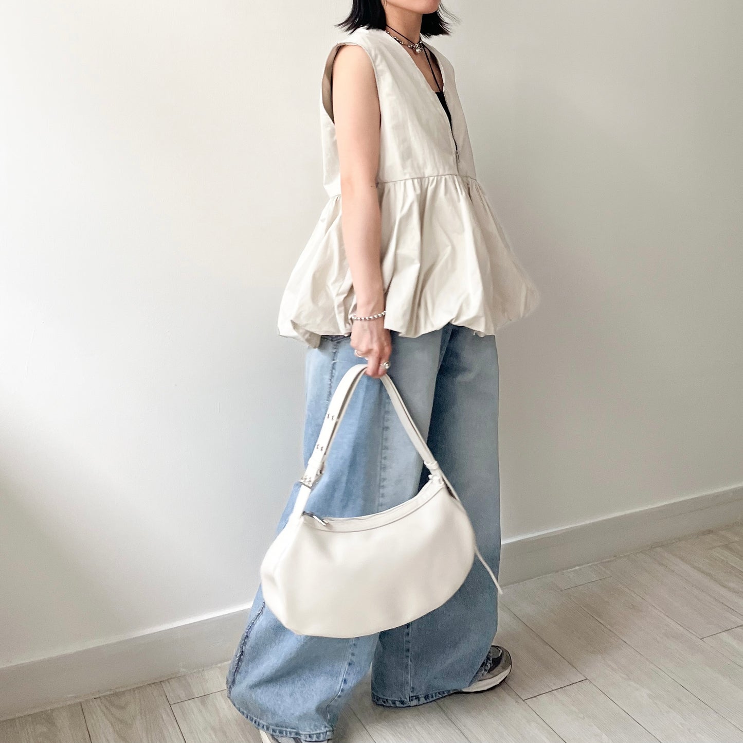 TP489- Double Zip Taffeta Vest | Ivory | Black