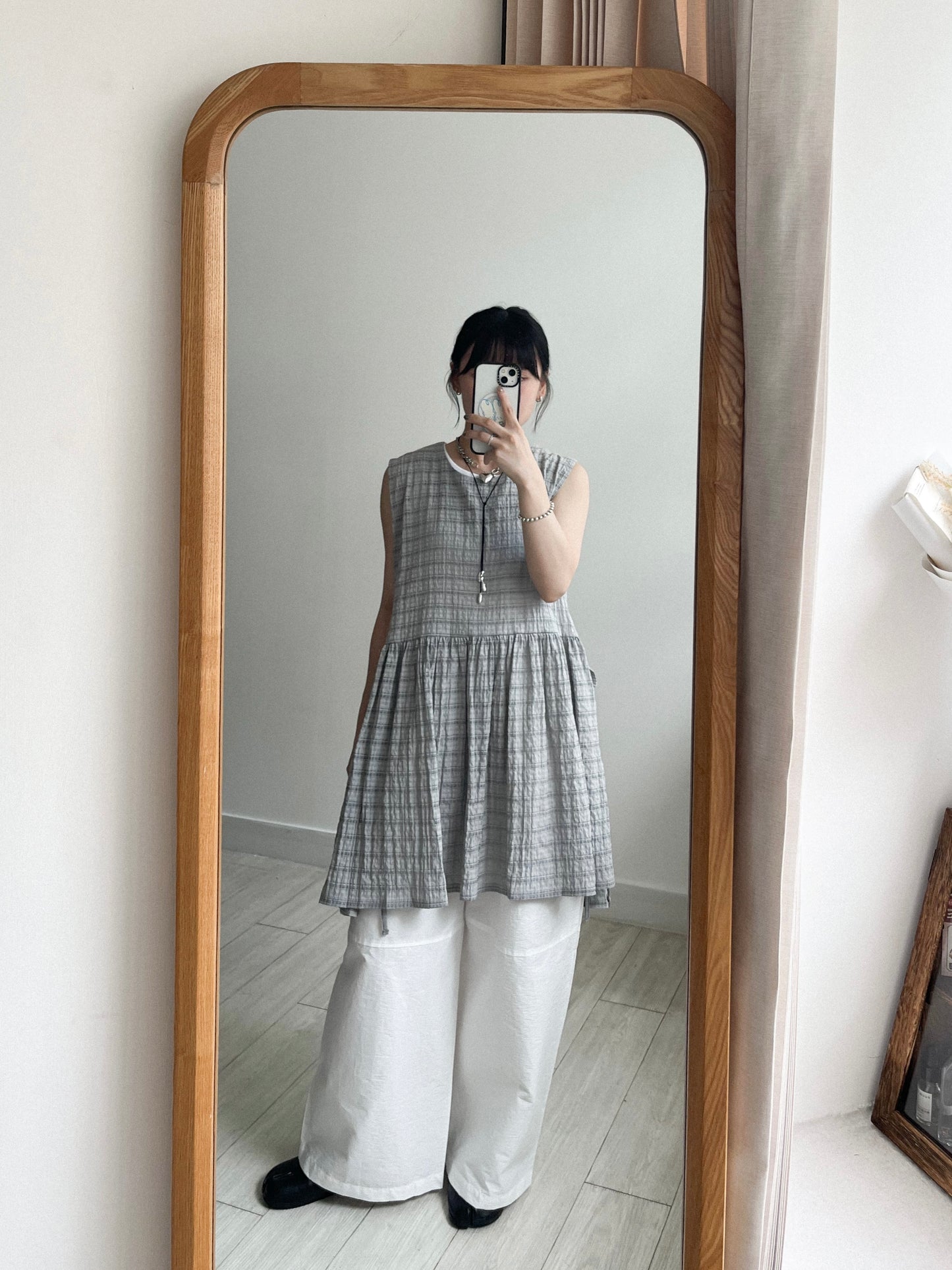 TP635- Big Cheked Side Ribbon Vest Layer | Grey