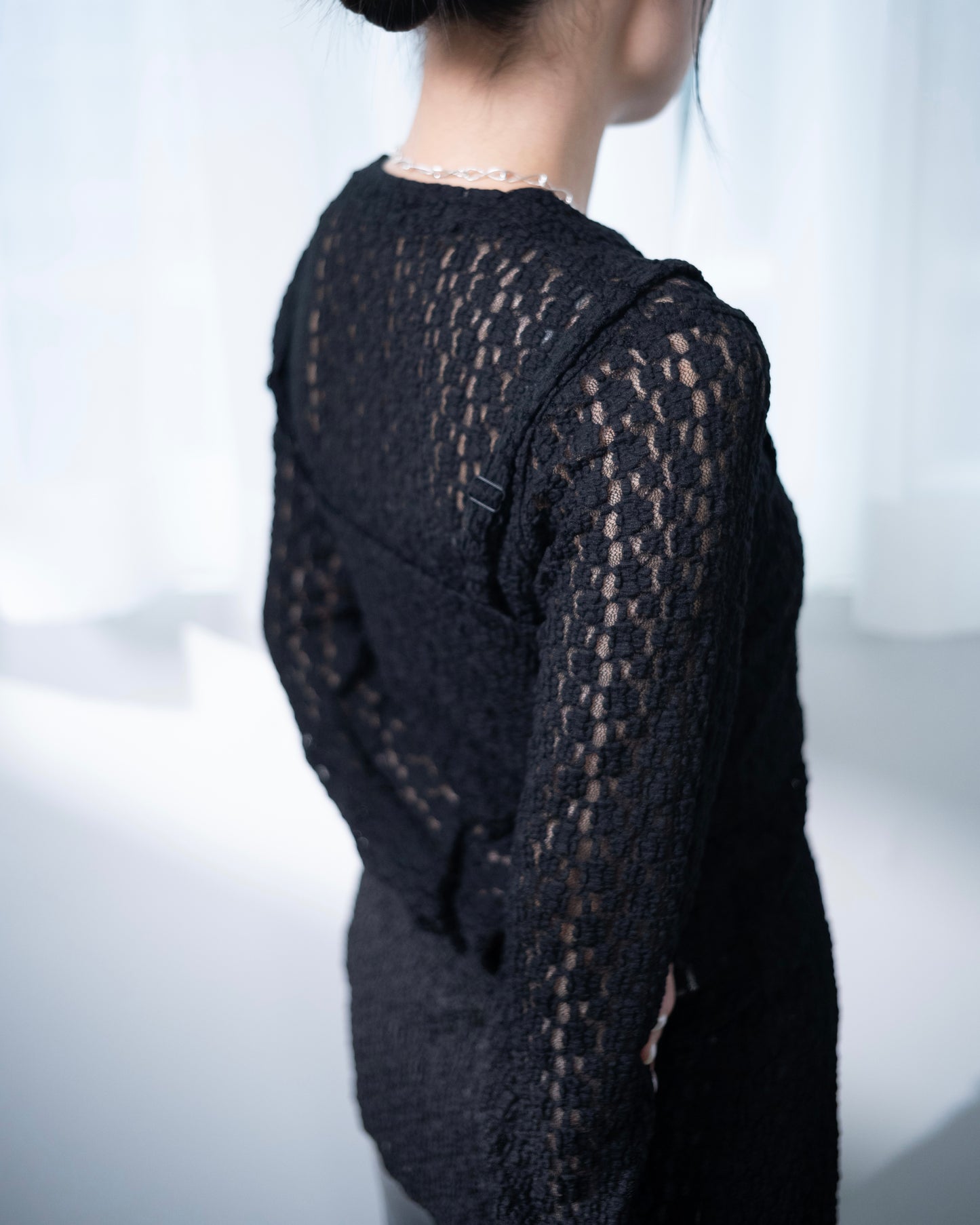 TP665- Lace Flower Set Blouse | Ivory | Black