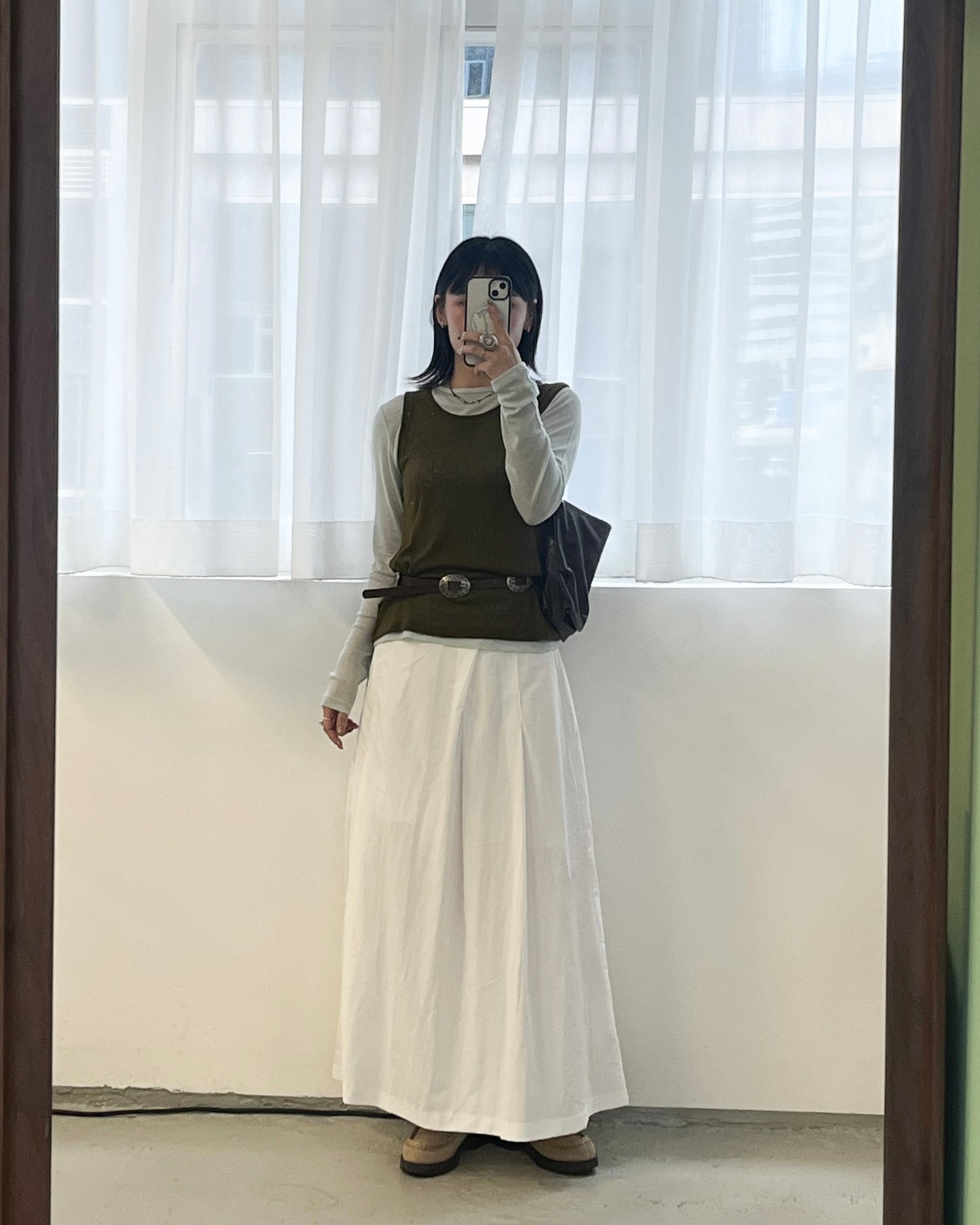 SK128- Cutting Basic Skirt | White | Black ( S / M )