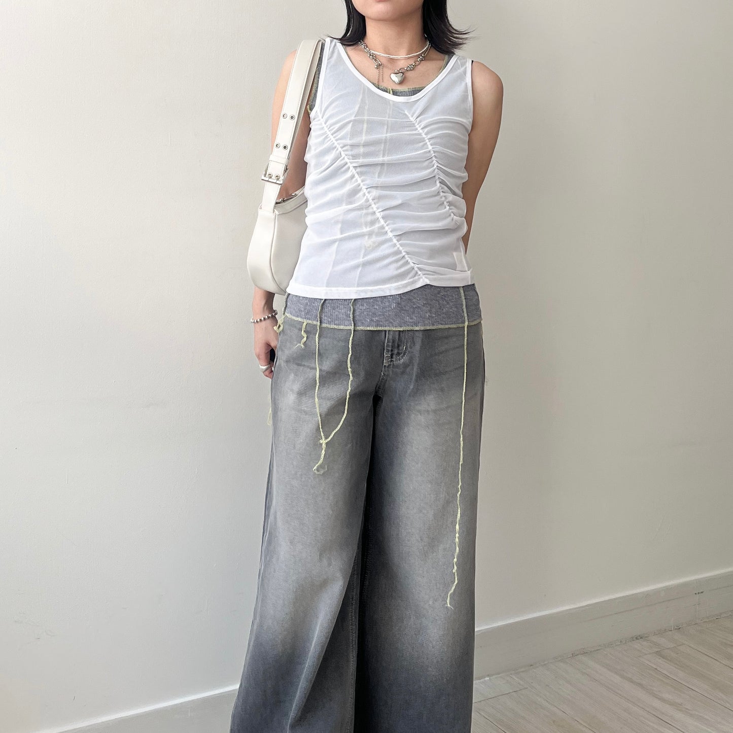 TP645- 斜Cut See-thought Vest Top | White | Red | Grey