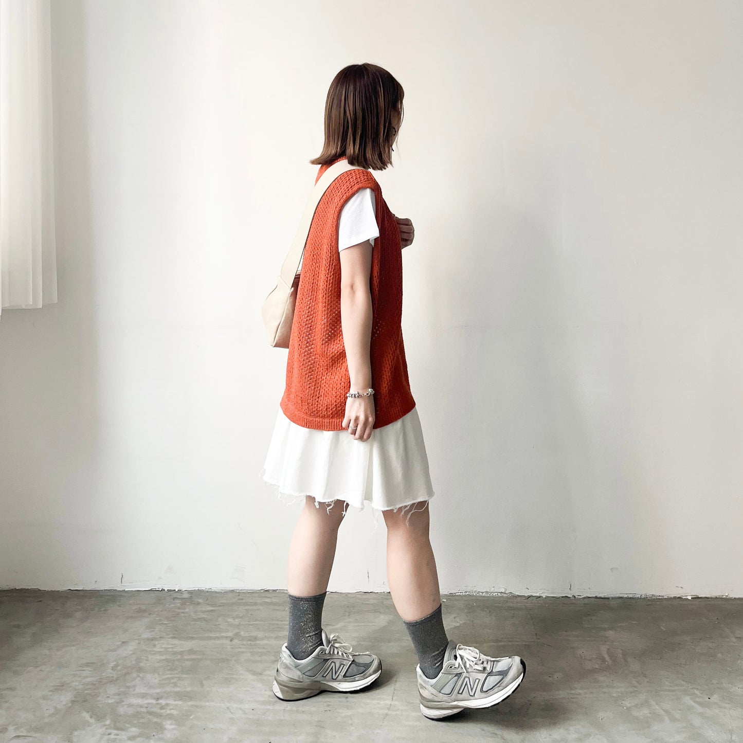 SK70- Ripped Hem Soso Short Skirt | White | Beige | Black ( S / M )