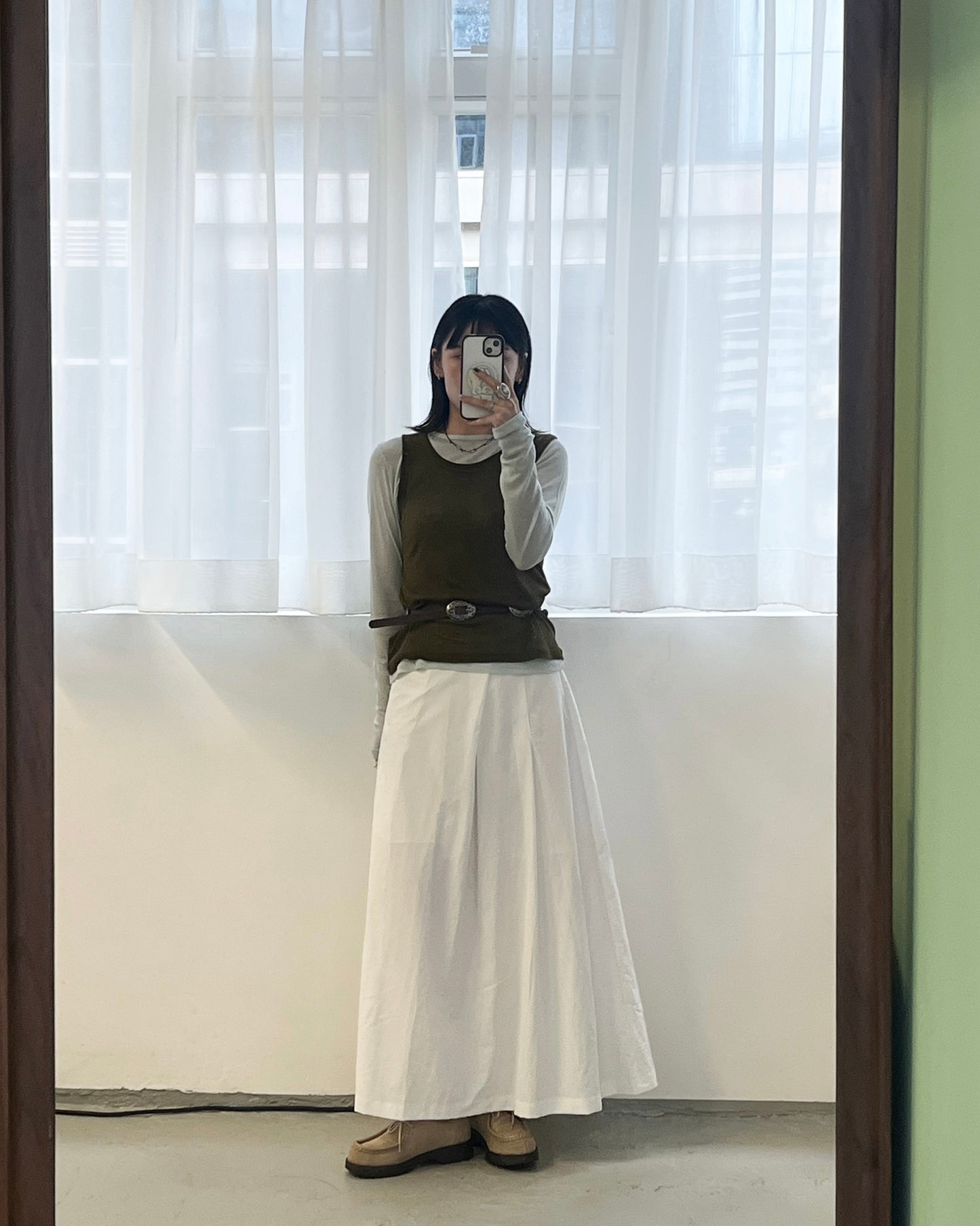 SK128- Cutting Basic Skirt | White | Black ( S / M )