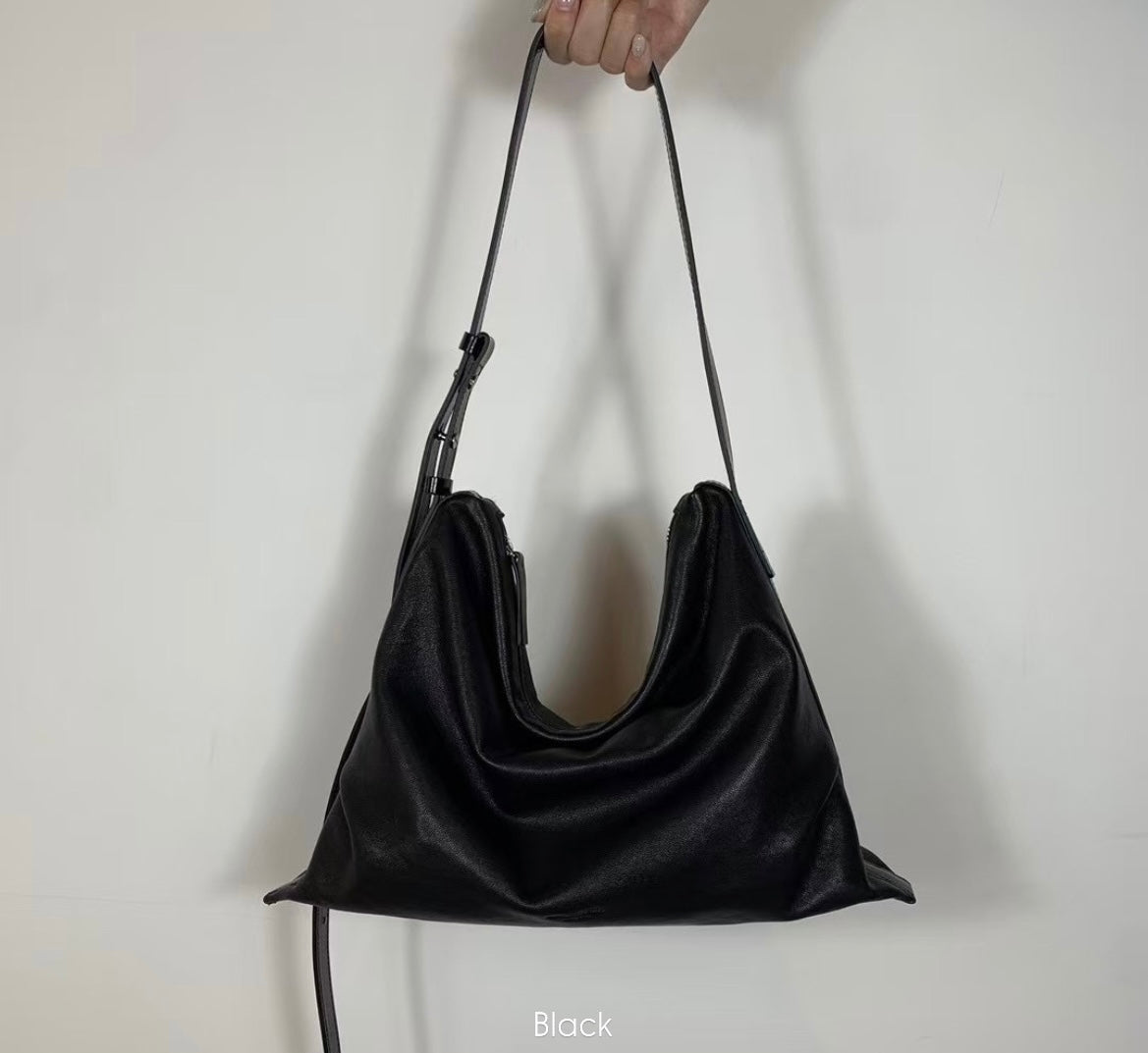 BG42- 2 way hand bag (羊皮)