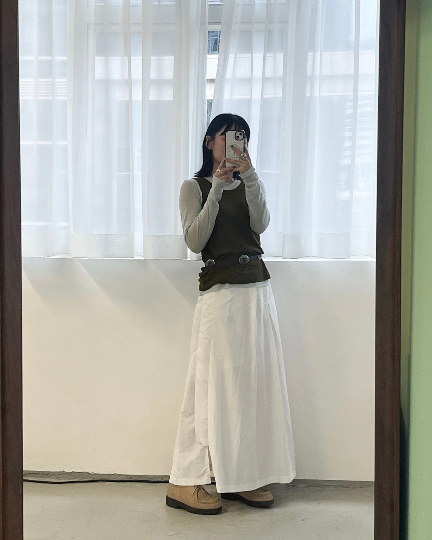 SK128- Cutting Basic Skirt | White | Black ( S / M )
