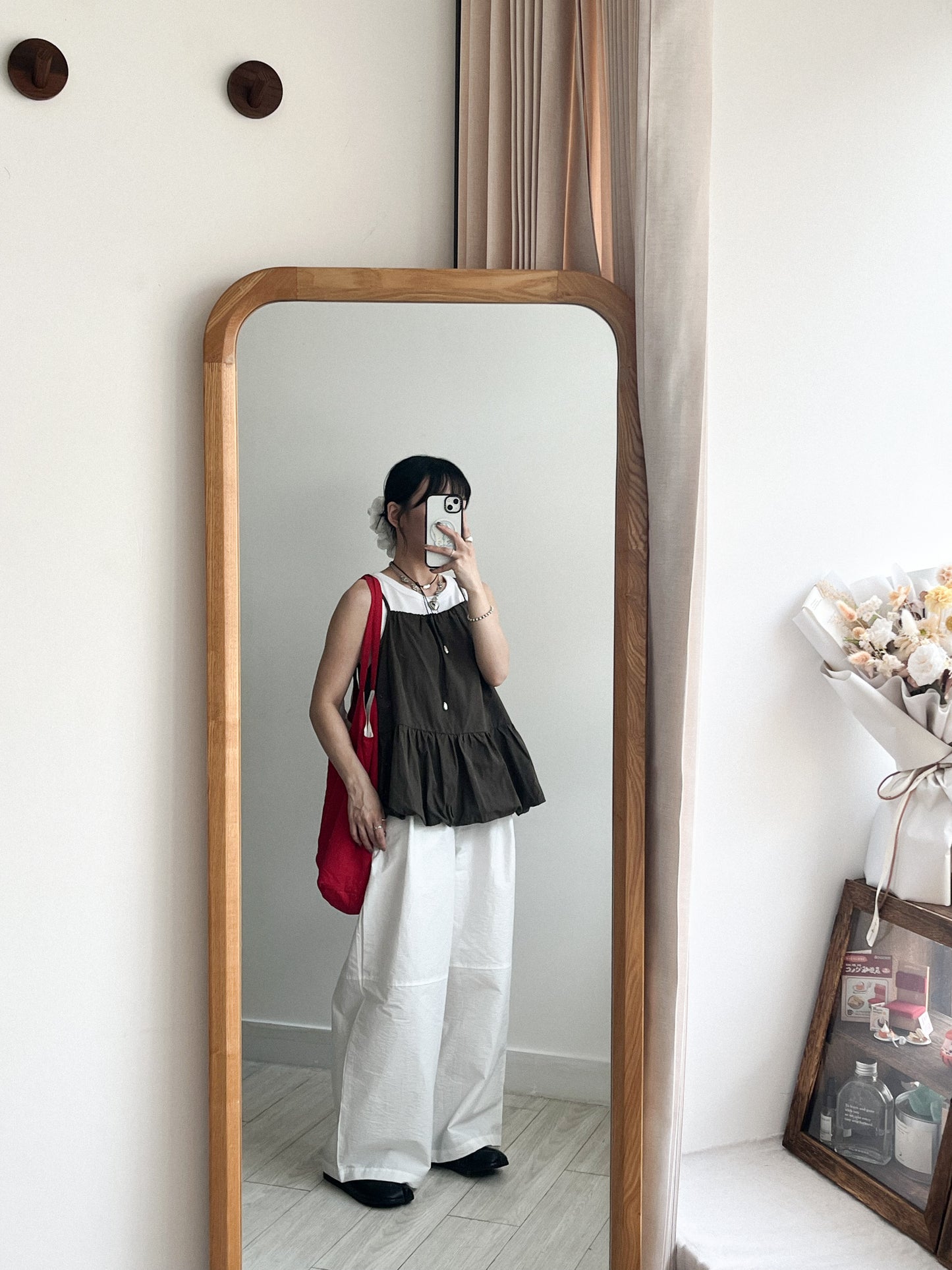 TP636- 斜Cut Balloon Vest | Brown