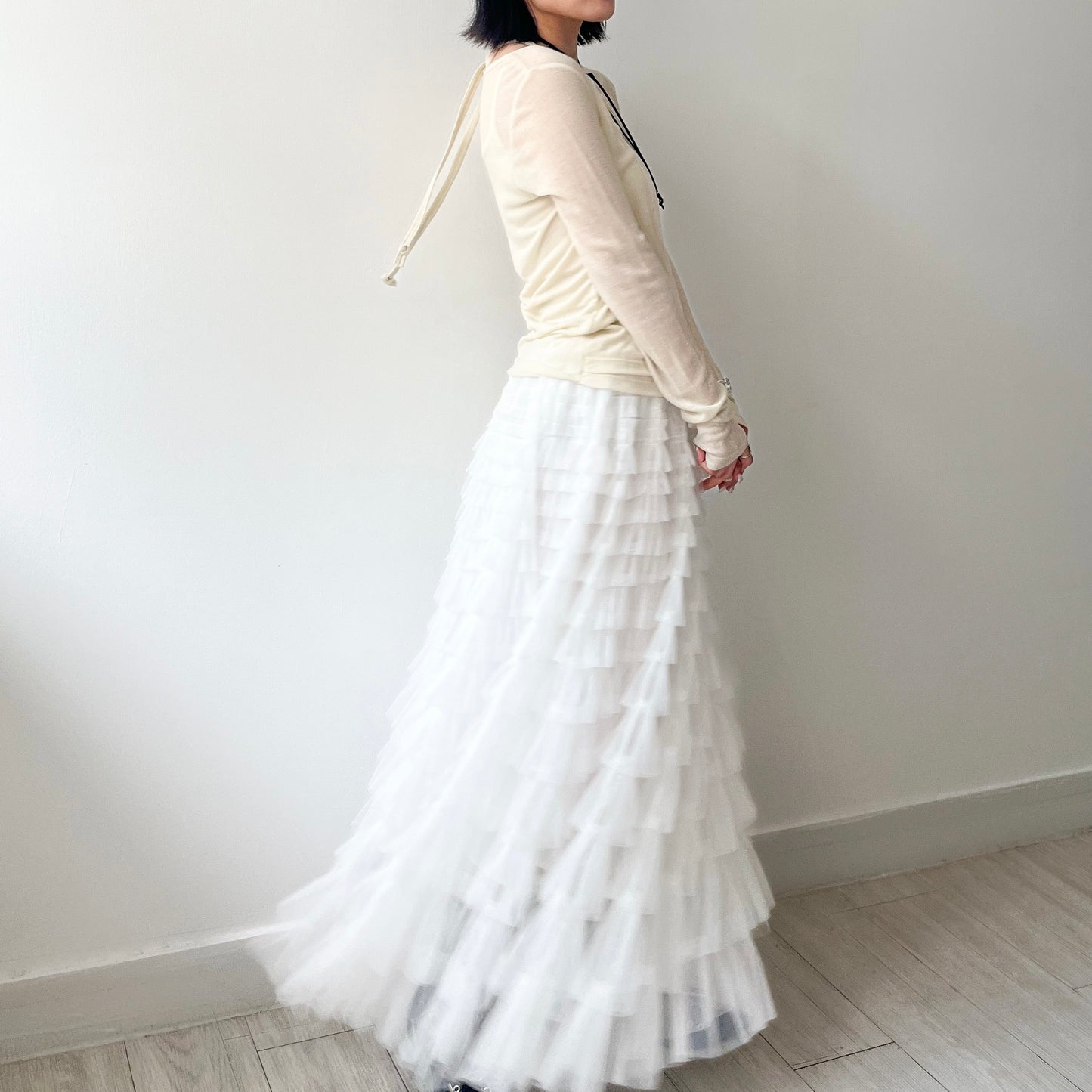 SK107- Mesh Skirt | White | Black