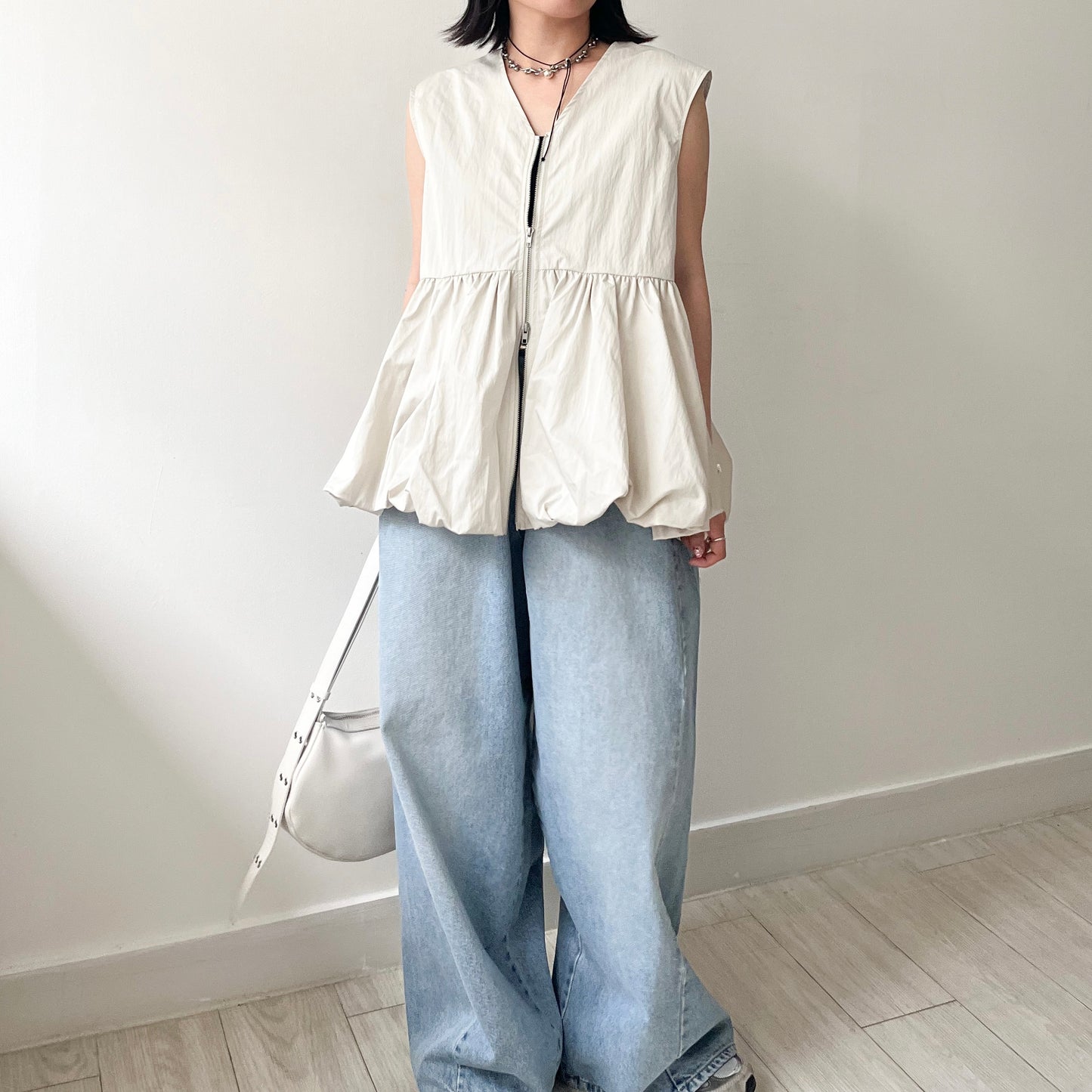 TP489- Double Zip Taffeta Vest | Ivory | Black